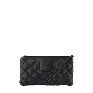 CHANEL - Pochette Cocoon Chanel en nylon et cuir noir