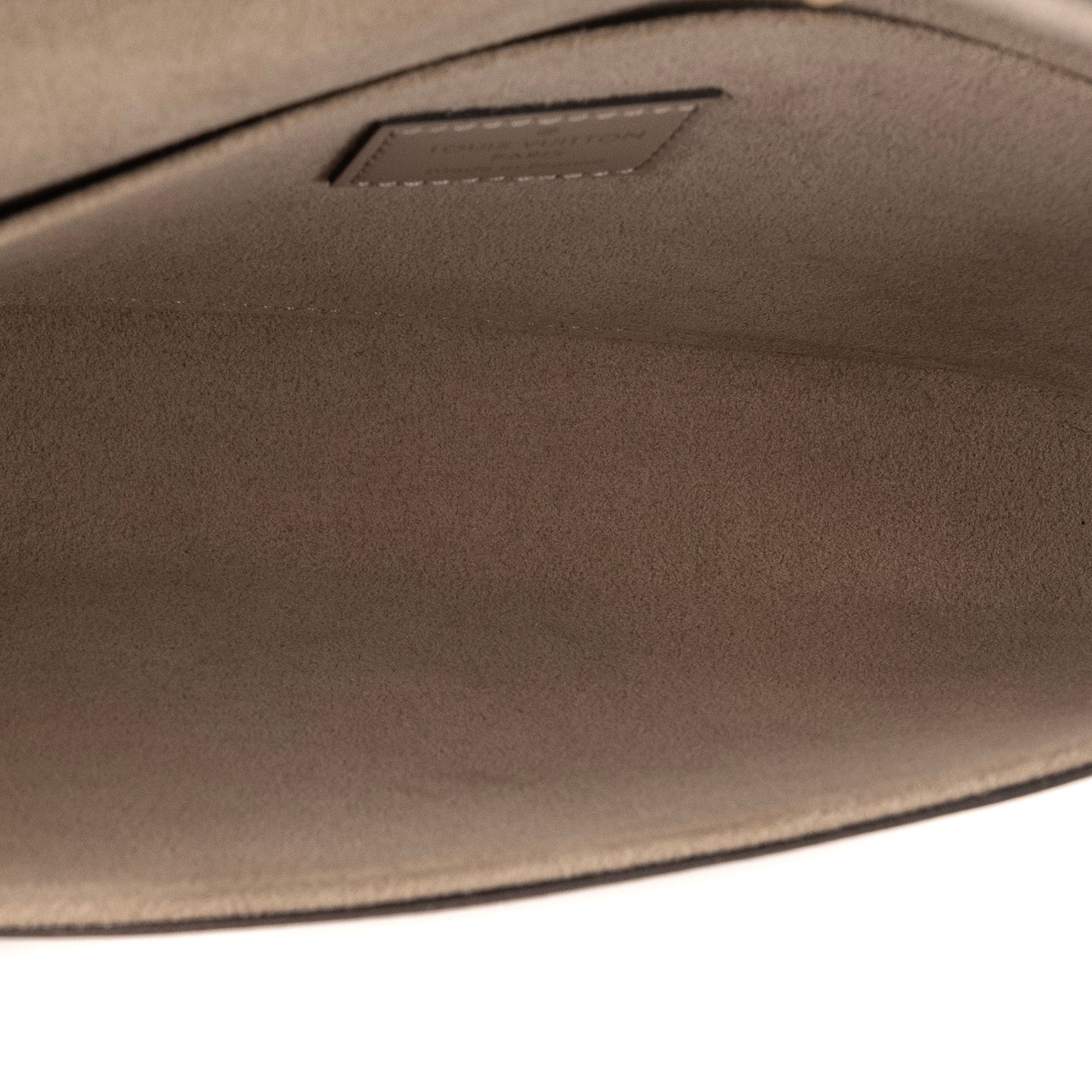 LOUIS VUITTON - Pochette Félicie Louis Vuitton en cuir épi gris