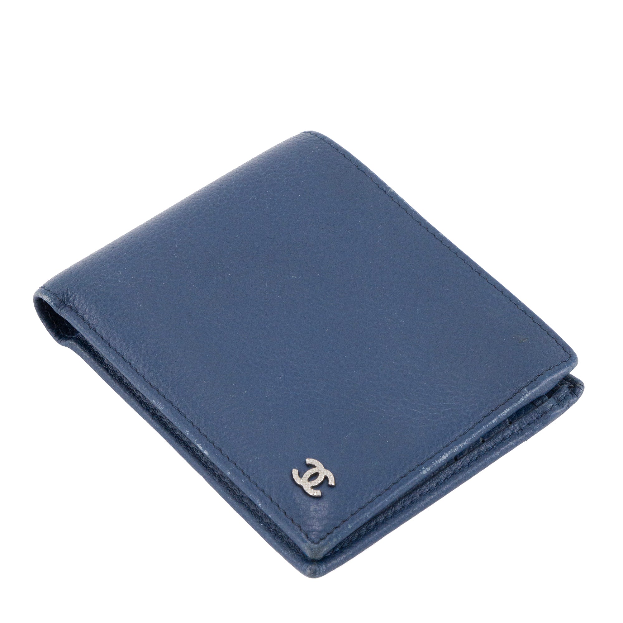 CHANEL - Portefeuille Chanel en cuir grainé bleu marine