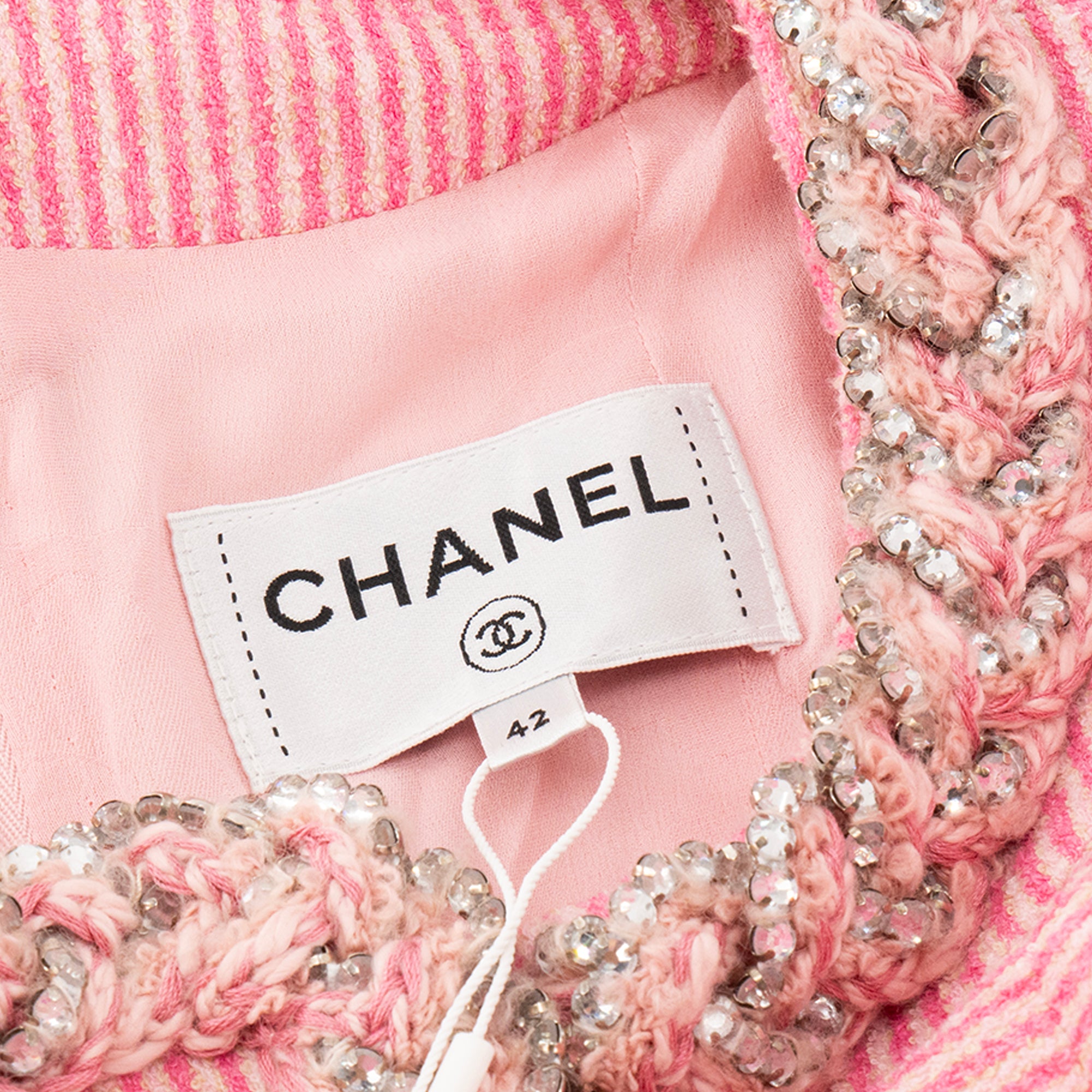CHANEL - Robe Chanel en laine rose (T42)