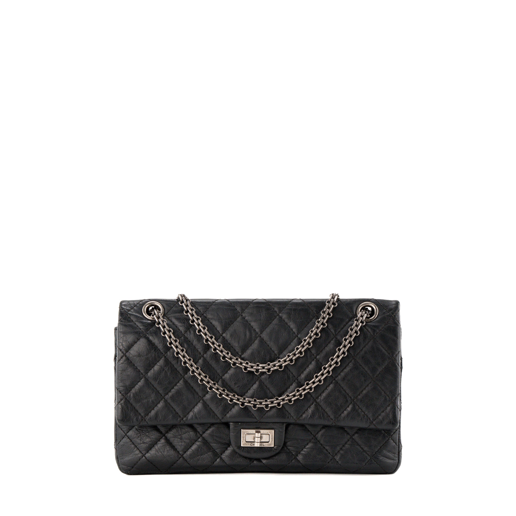 CHANEL - Sac à bandoulière 2.55 Chanel en cuir froissé noir