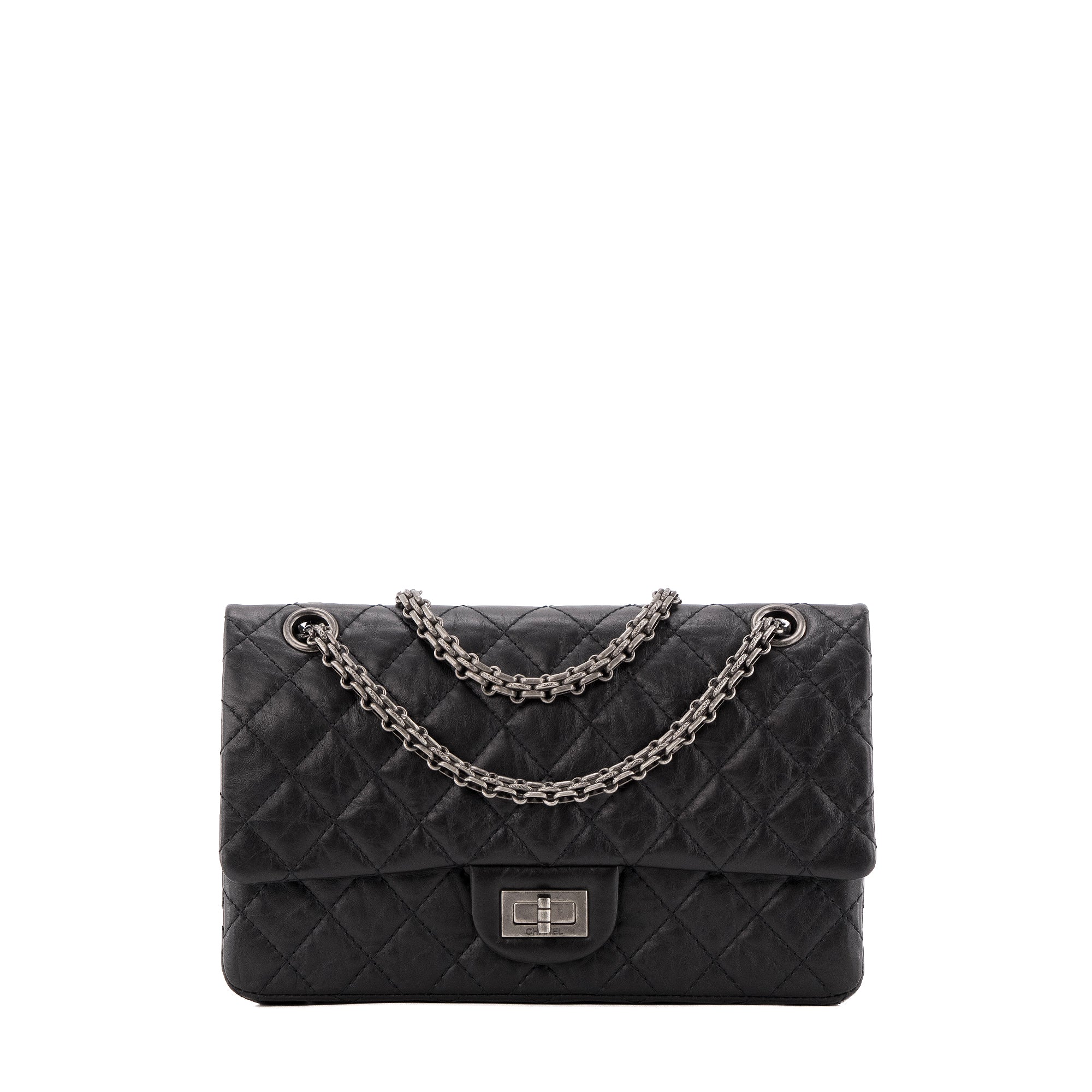 CHANEL - Sac à bandoulière 2.55 Chanel en cuir froissé noir