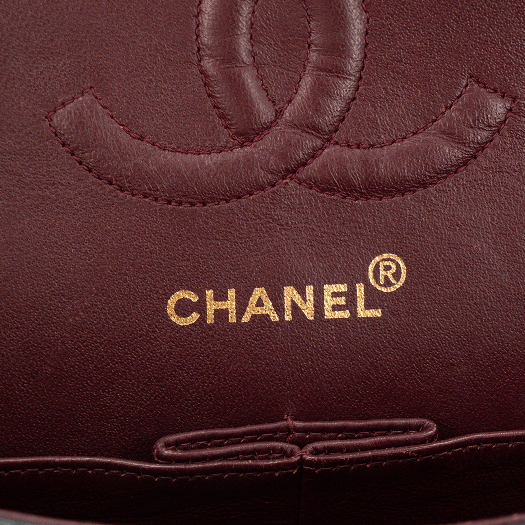 CHANEL - Sac à bandoulière 2.55 Chanel en cuir matelassé noir vintage