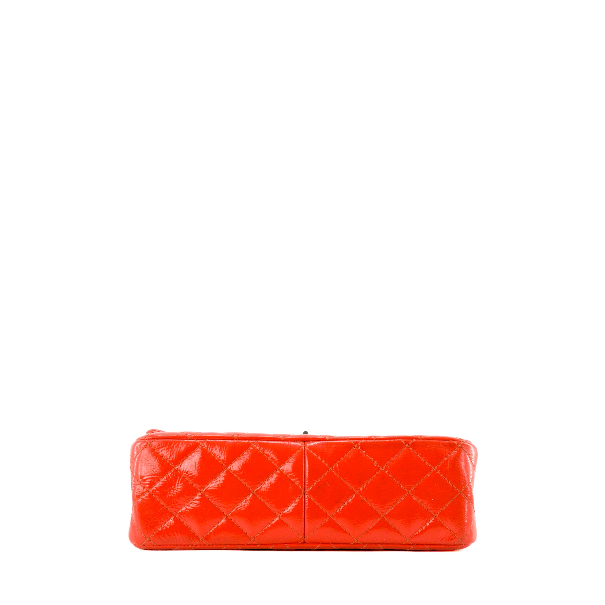 CHANEL - Sac à bandoulière 2.55 Chanel en cuir verni verni orange