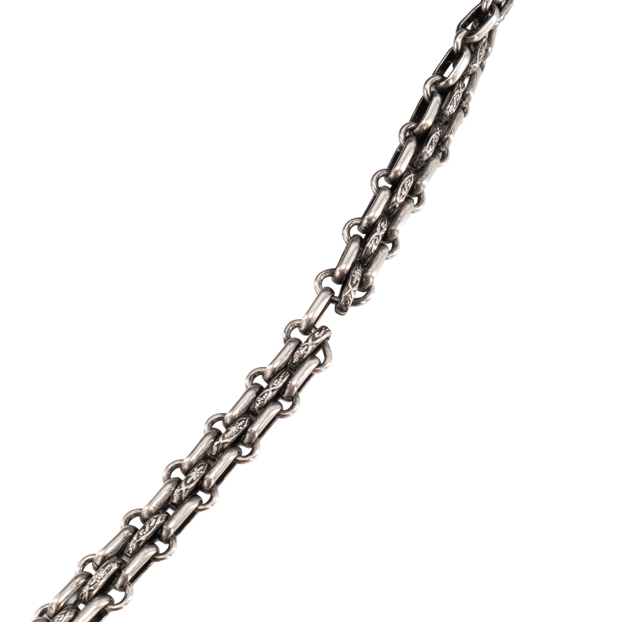 CHANEL - Sac à bandoulière 2.55 Jumbo Chanel en cuir argenté