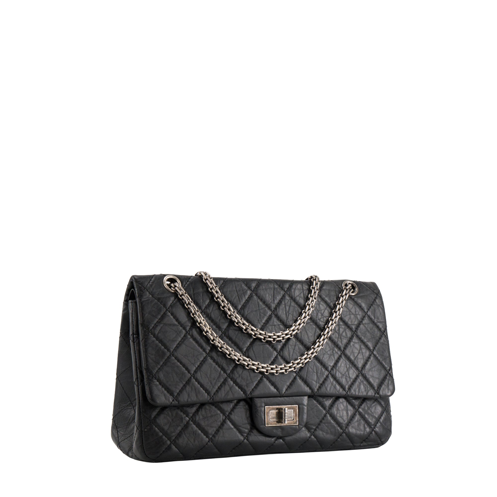 CHANEL - Sac à bandoulière 2.55 Jumbo Chanel en cuir froissé noir