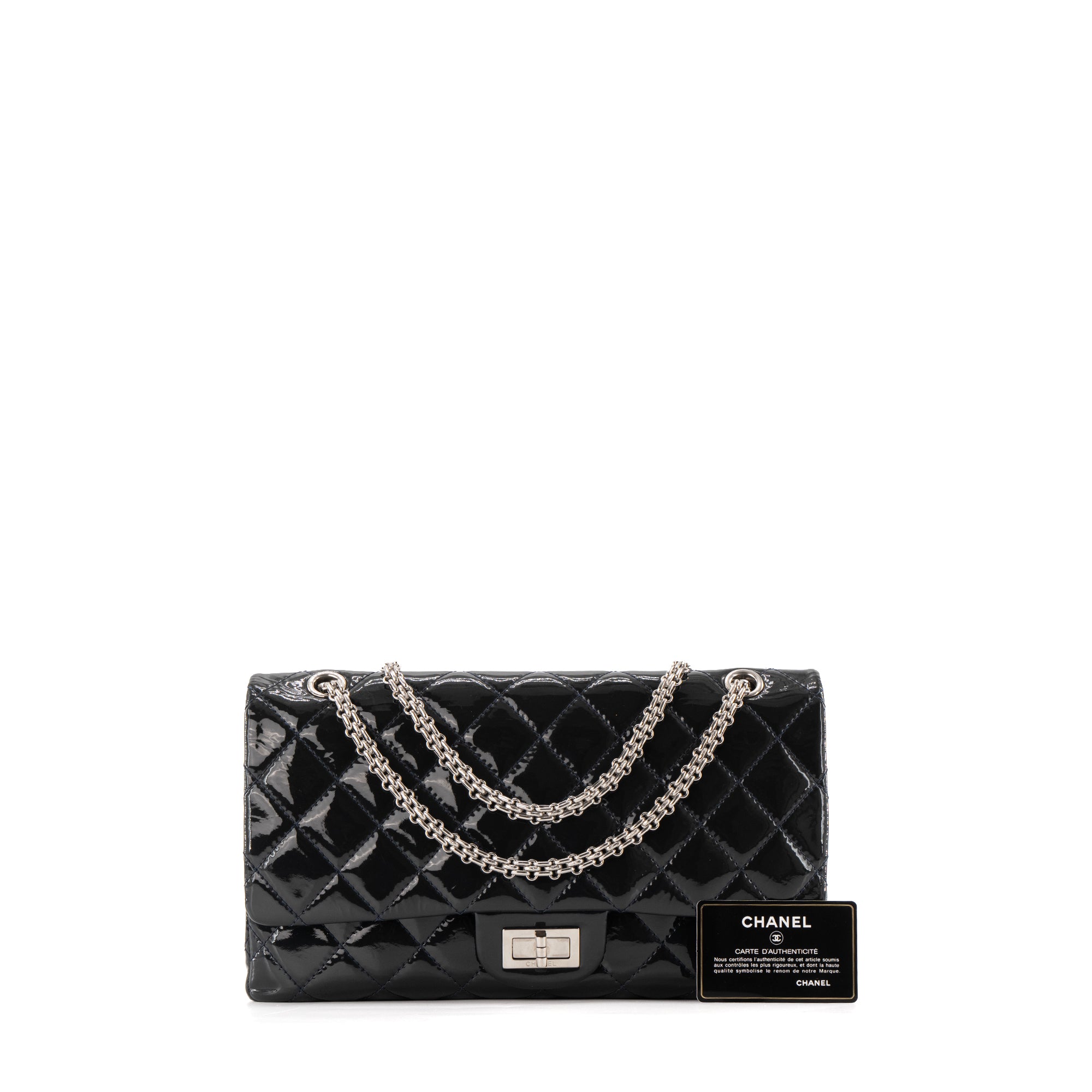 CHANEL - Sac à bandoulière 2.55 Jumbo Chanel en cuir verni vert foncé