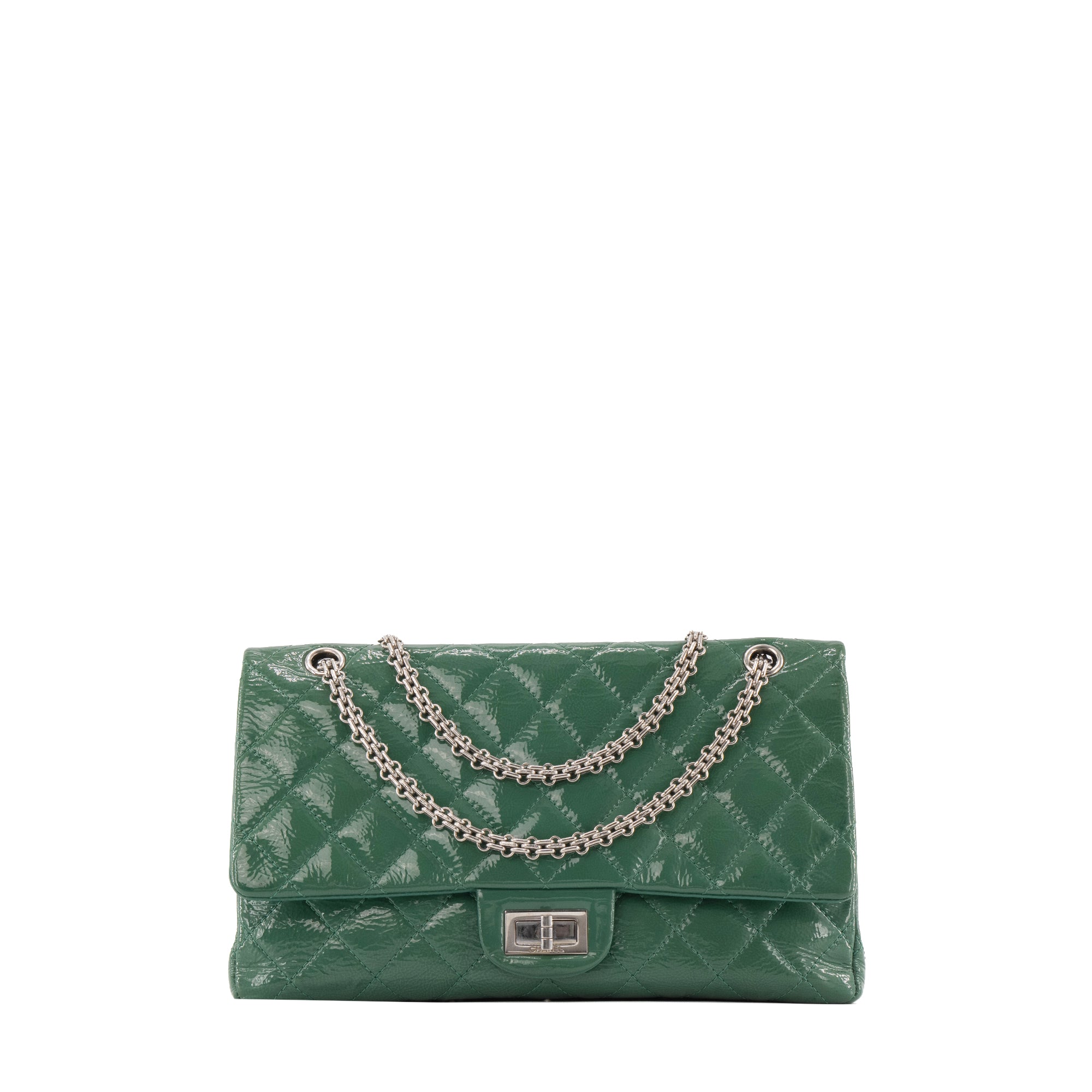 CHANEL - Sac à bandoulière 2.55 Large Chanel en cuir verni vert
