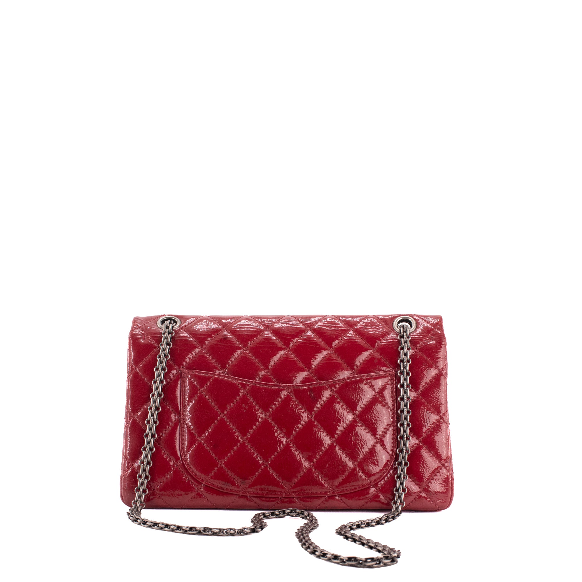 CHANEL - Sac à bandoulière 2.55 medium Chanel en cuir froissé verni rouge