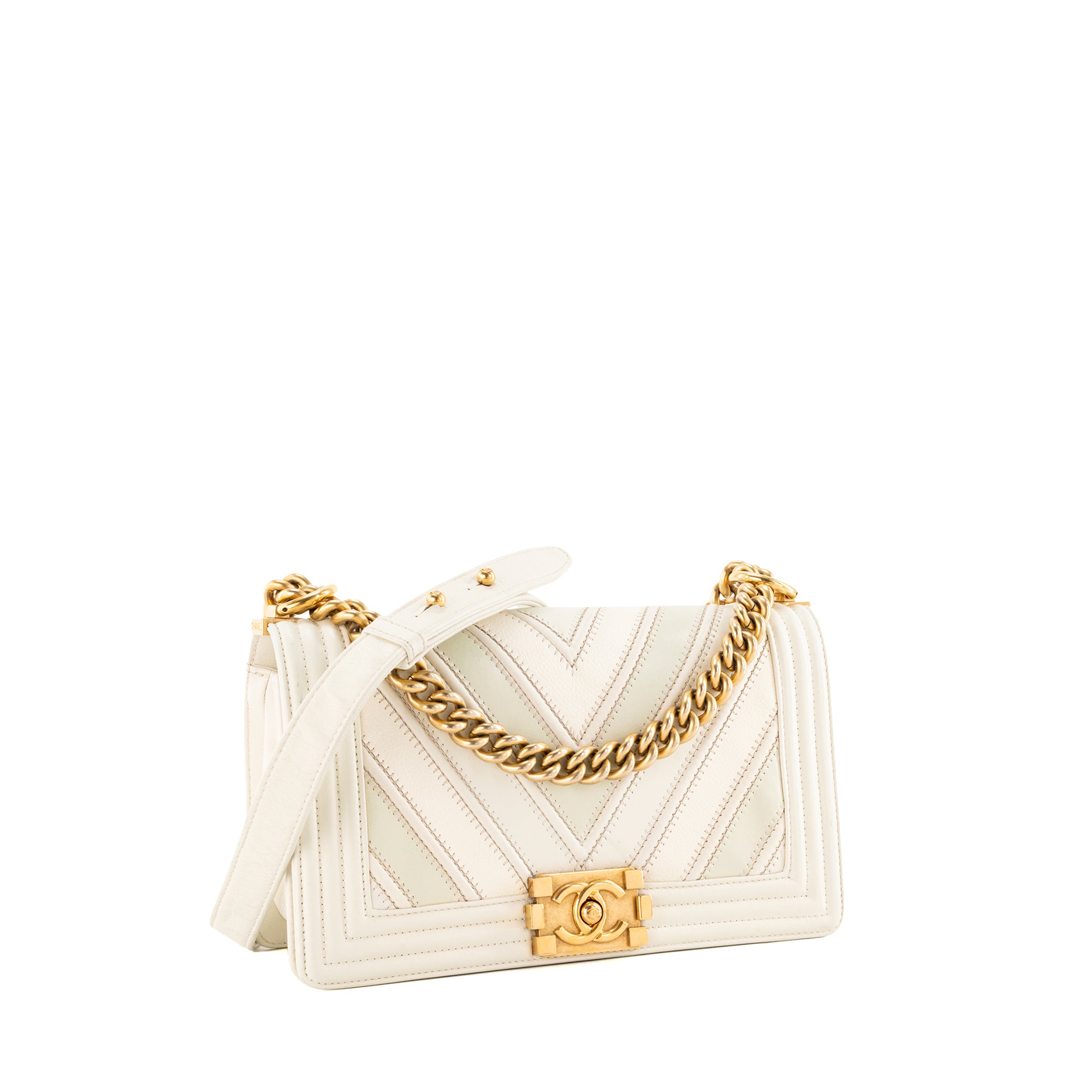 CHANEL - Sac à bandoulière Boy Chanel en cuir caviar et cuir lisse blanc