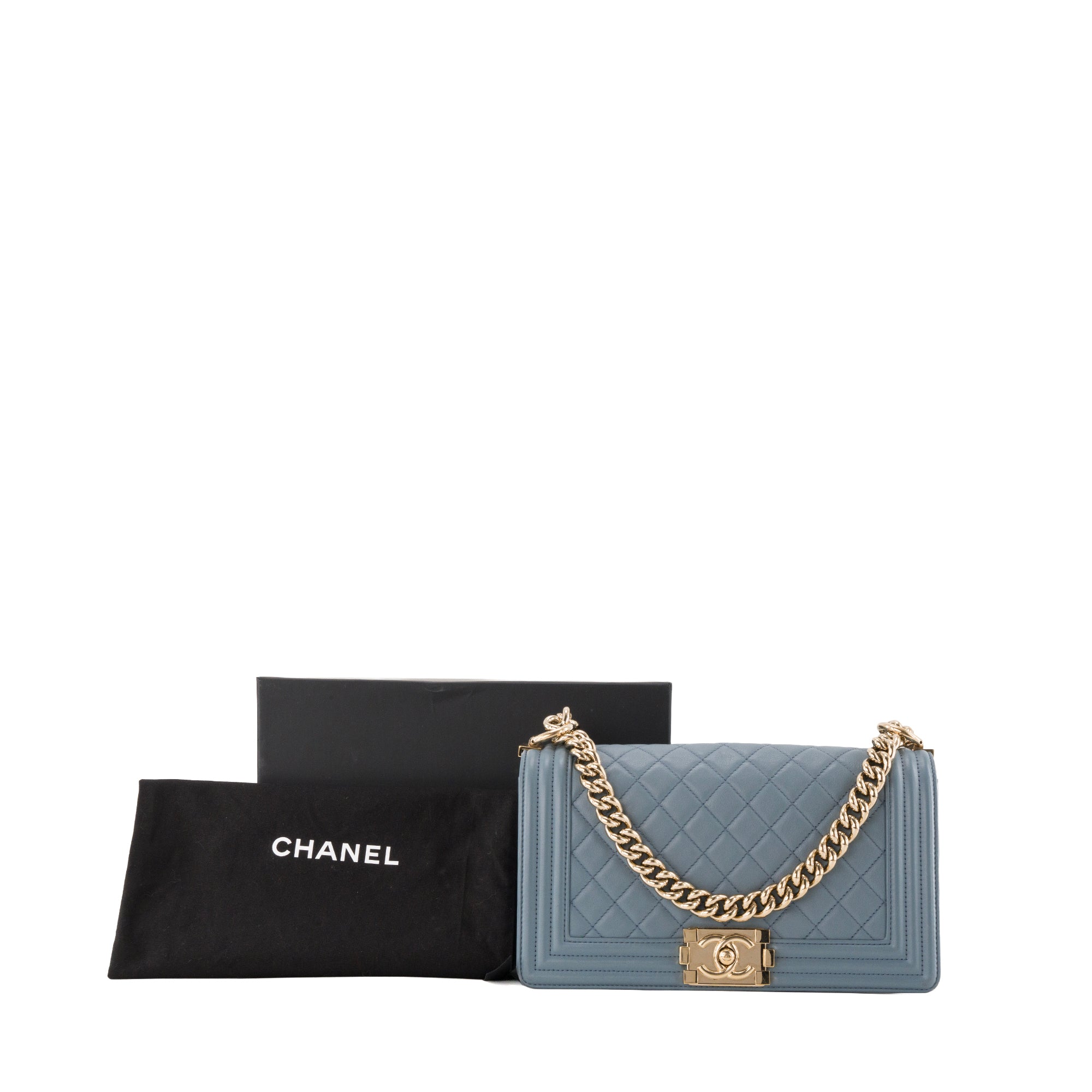CHANEL - Sac à bandoulière Boy Chanel en cuir lisse bleu gris