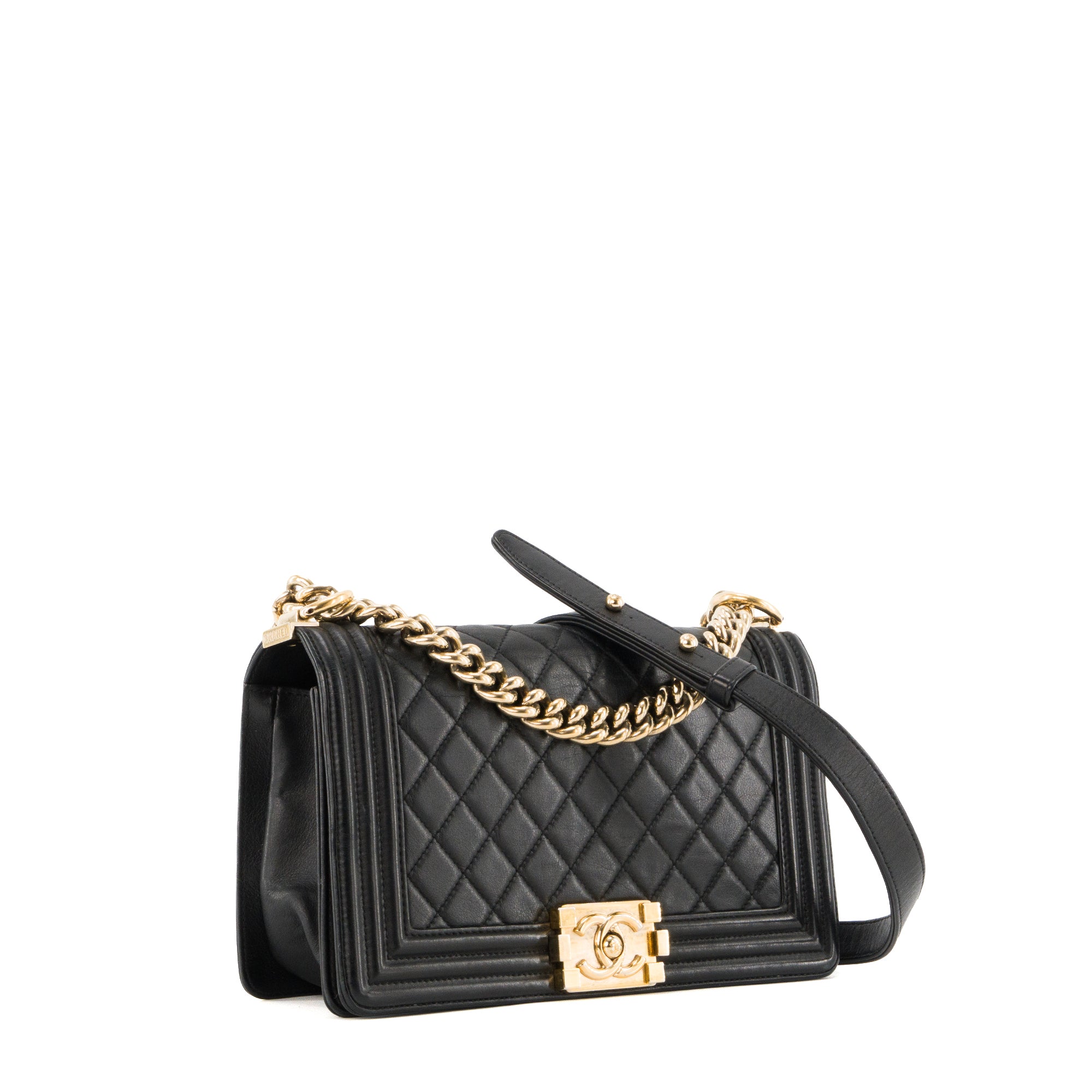 CHANEL - Sac à bandoulière Boy Chanel en cuir lisse noir