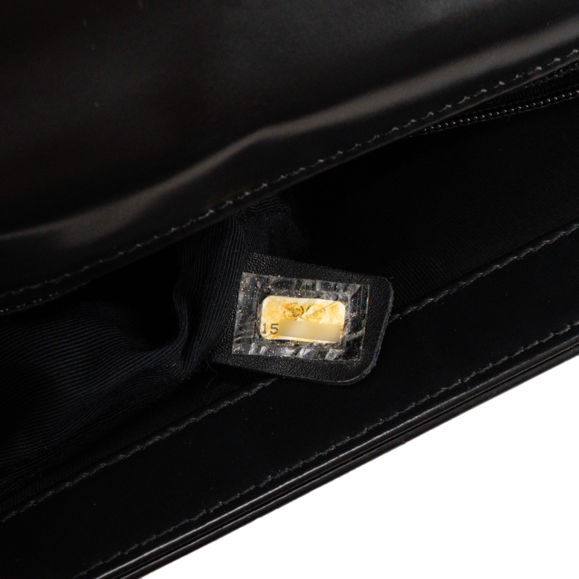 CHANEL - Sac à bandoulière Boy mini Chanel en cuir lisse noir