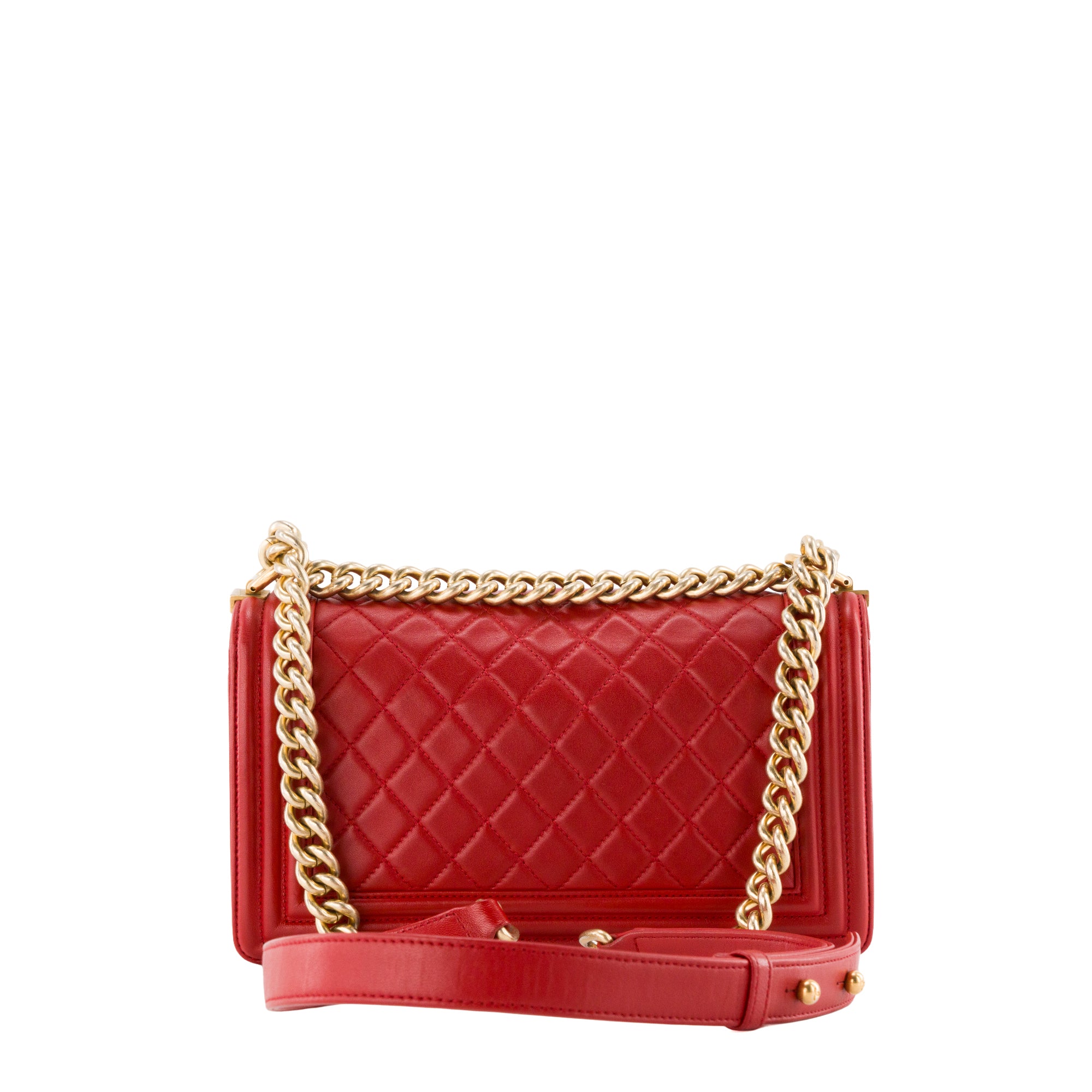 CHANEL - Sac à bandoulière Boy Chanel en cuir lisse rouge