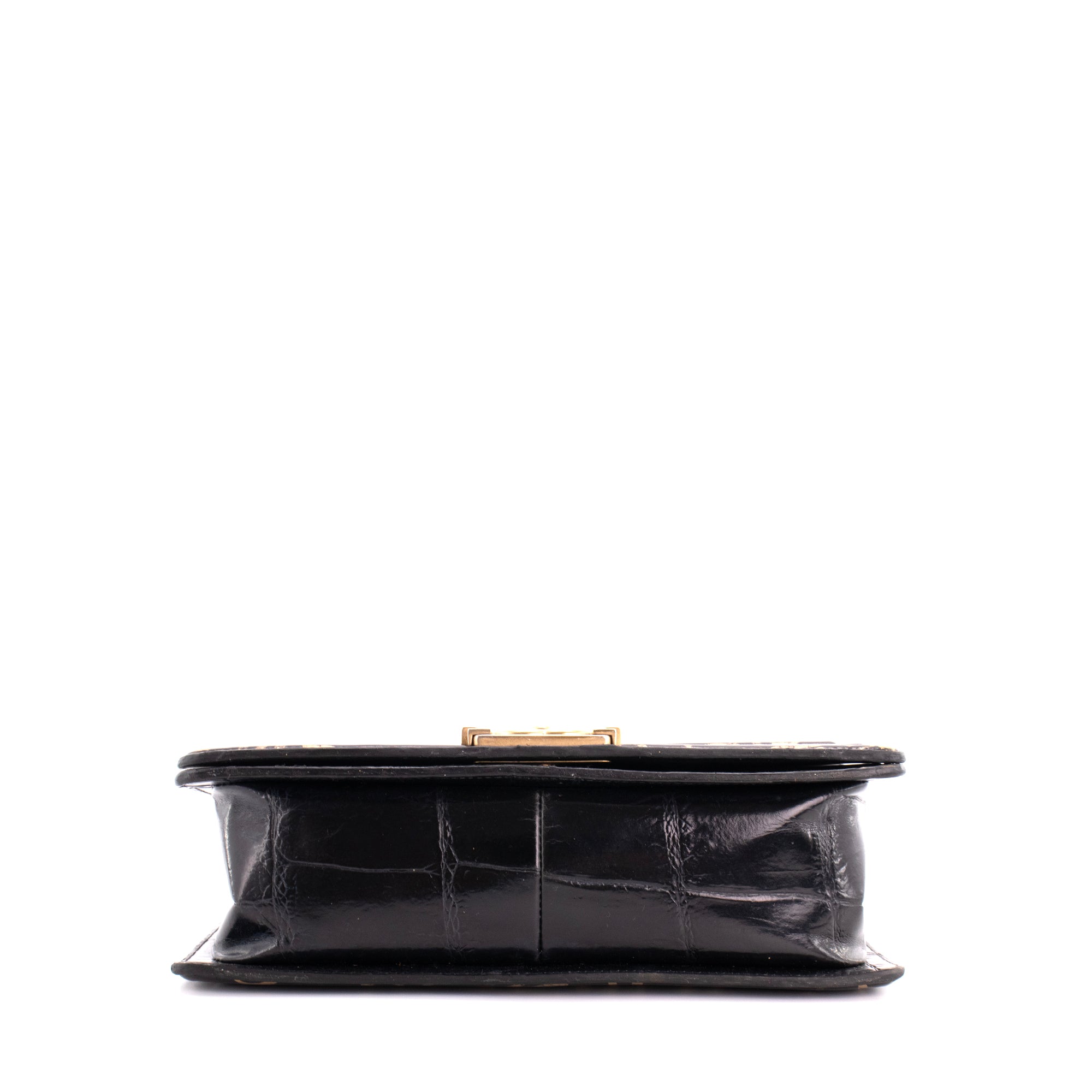 CHANEL - Sac à bandoulière Boy Graffiti Chanel en cuir embossé croco noir