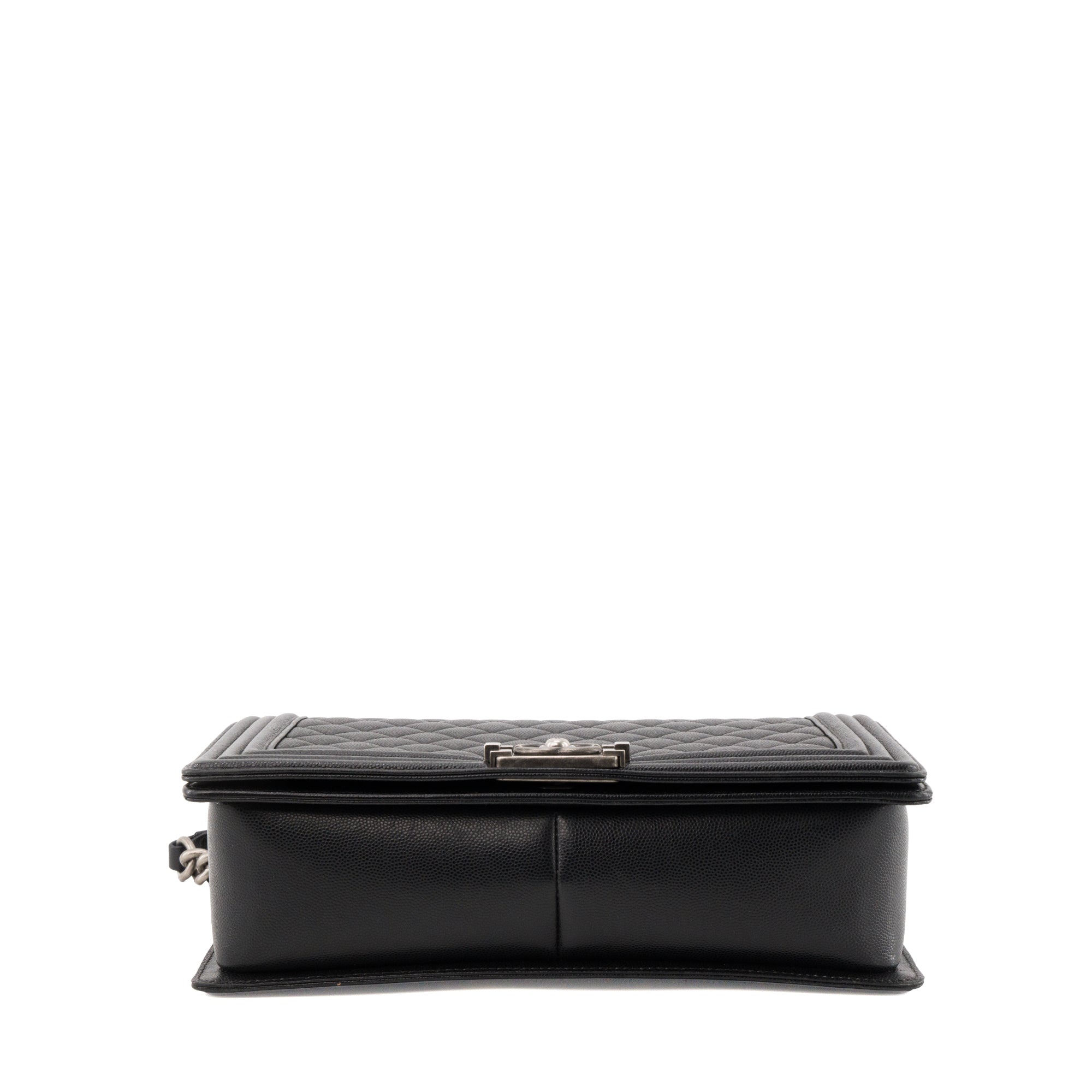 CHANEL - Sac à bandoulière Boy Large Chanel en cuir caviar noir
