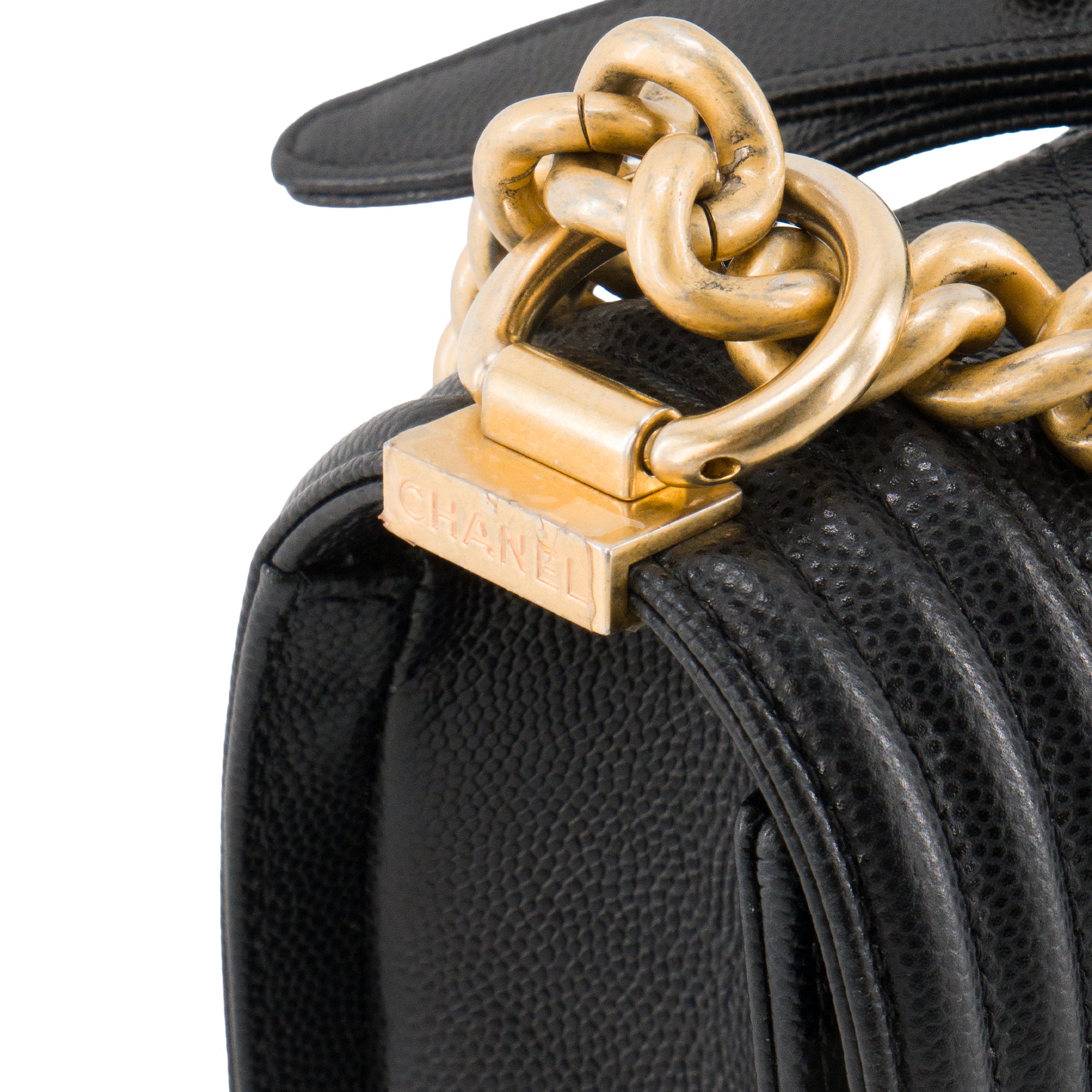 CHANEL - Sac à bandoulière Boy mini Chanel en cuir caviar noir