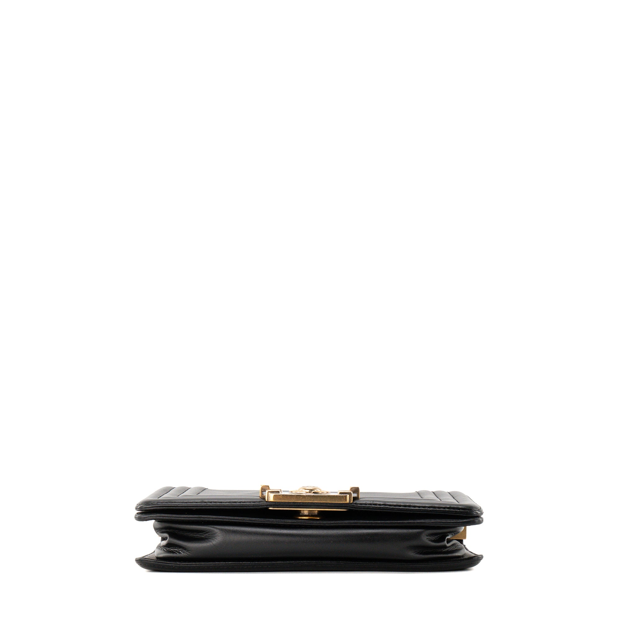 CHANEL - Sac à bandoulière Boy Mini Chanel en cuir lisse noir