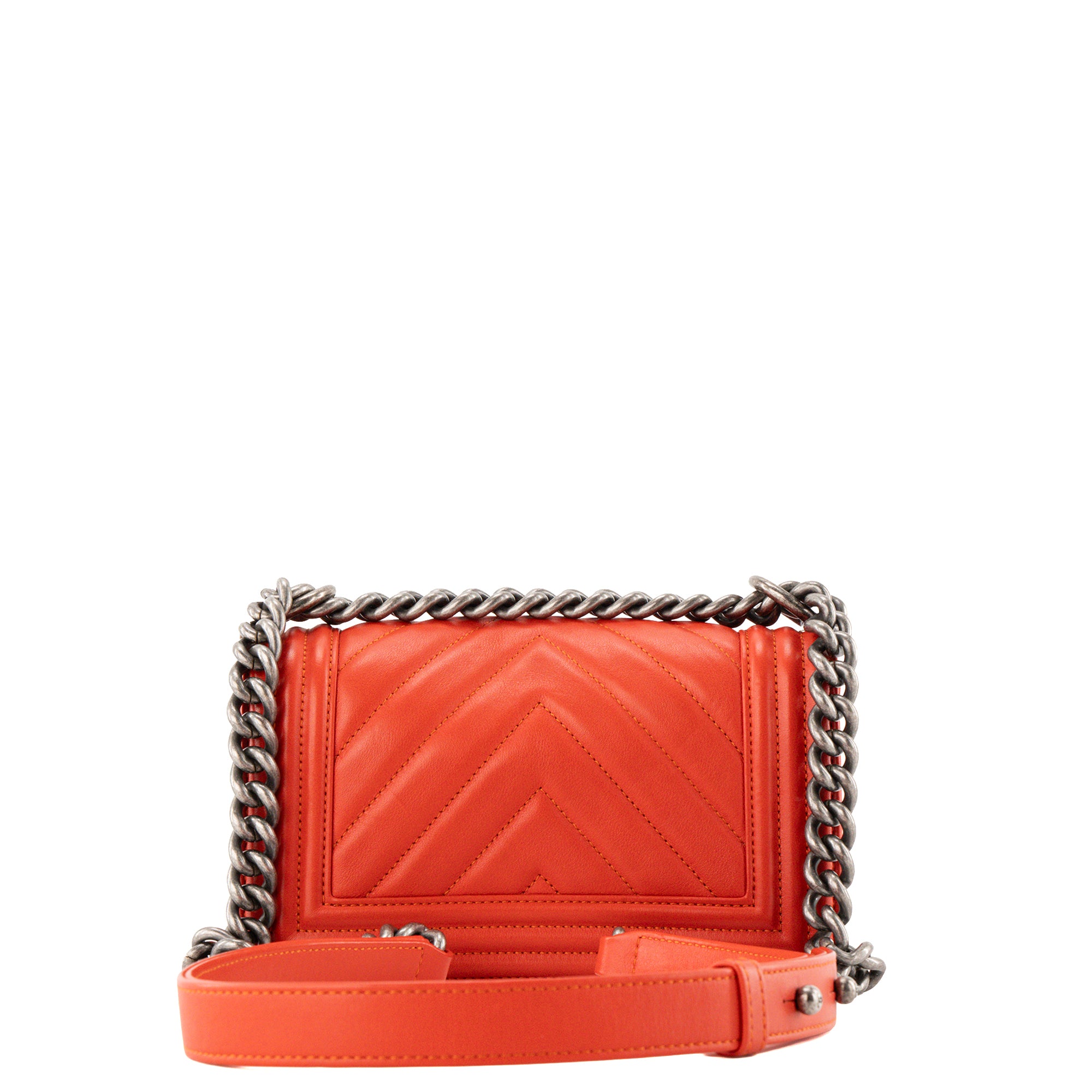 CHANEL - Sac à bandoulière Boy mini Chanel en cuir lisse orange