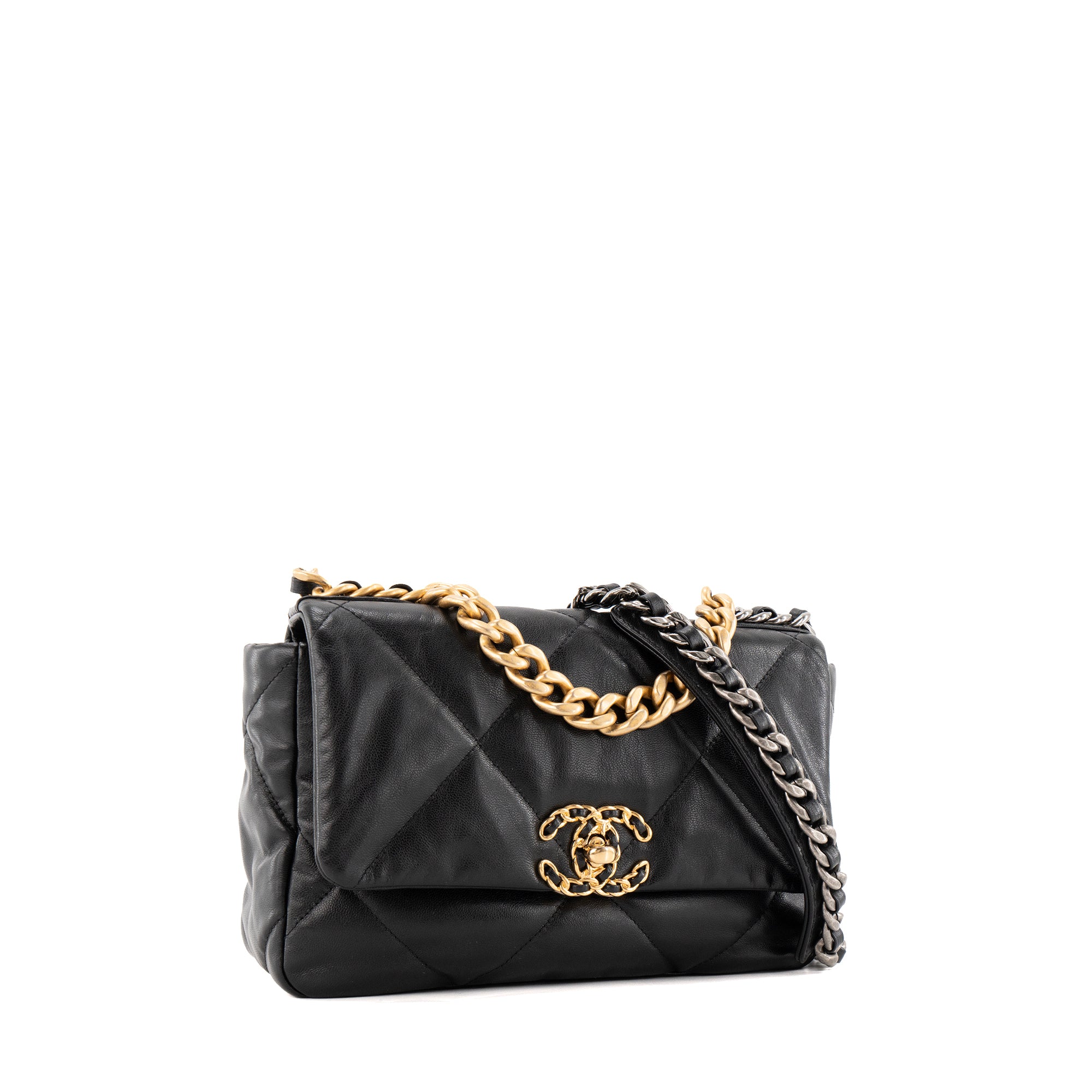 CHANEL - Sac à bandoulière Chanel 19 en cuir lisse noir
