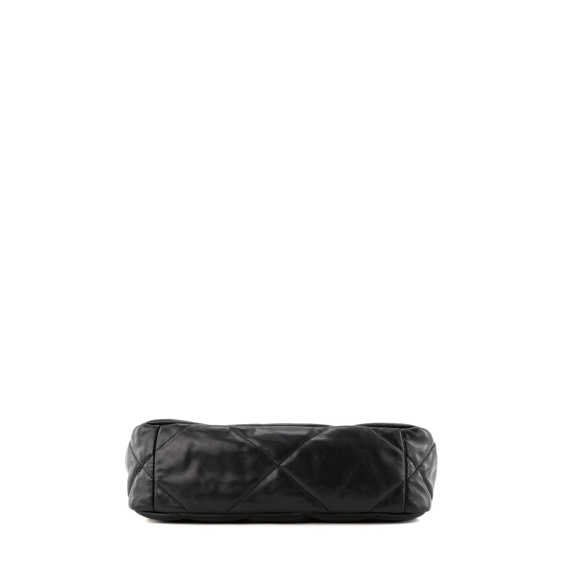 CHANEL - Sac à bandoulière Chanel 19 en cuir lisse noir