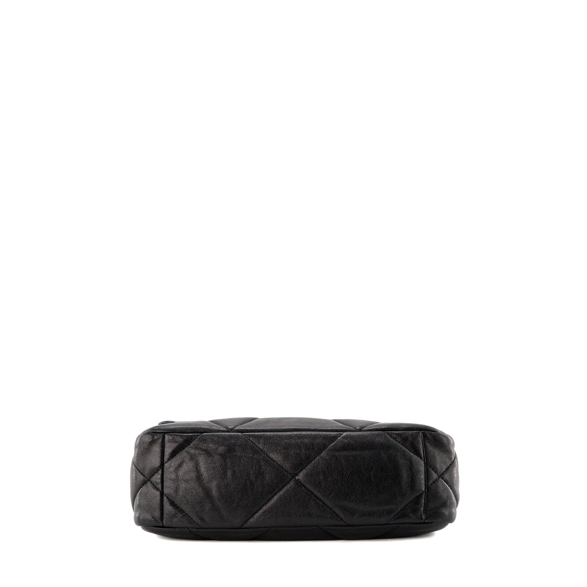 CHANEL - Sac à bandoulière Chanel 19 en cuir lisse noir