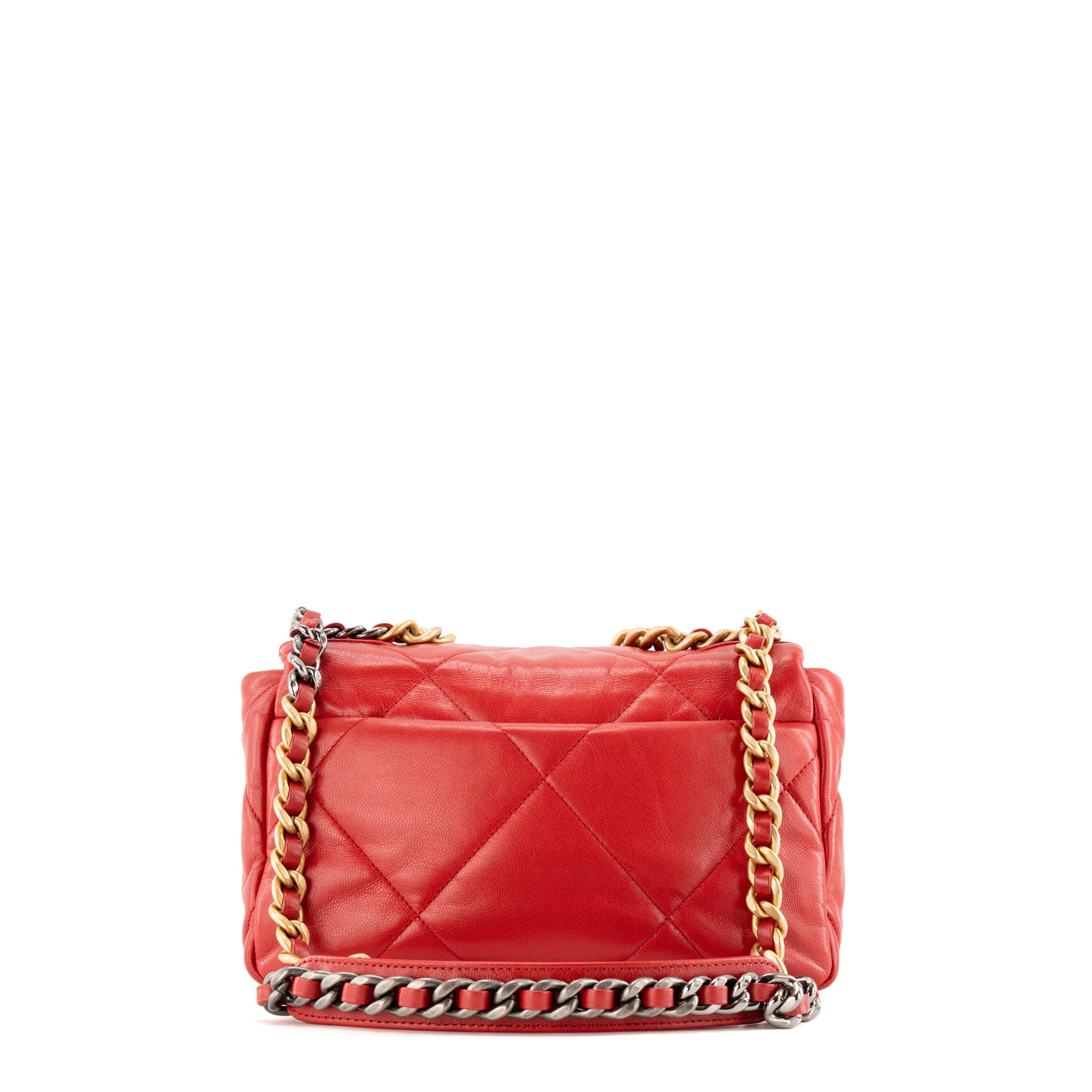 CHANEL - Sac à bandoulière Chanel 19 en cuir lisse rouge