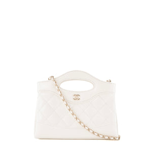 CHANEL - Sac à bandoulière Chanel 31 en cuir lisse blanc