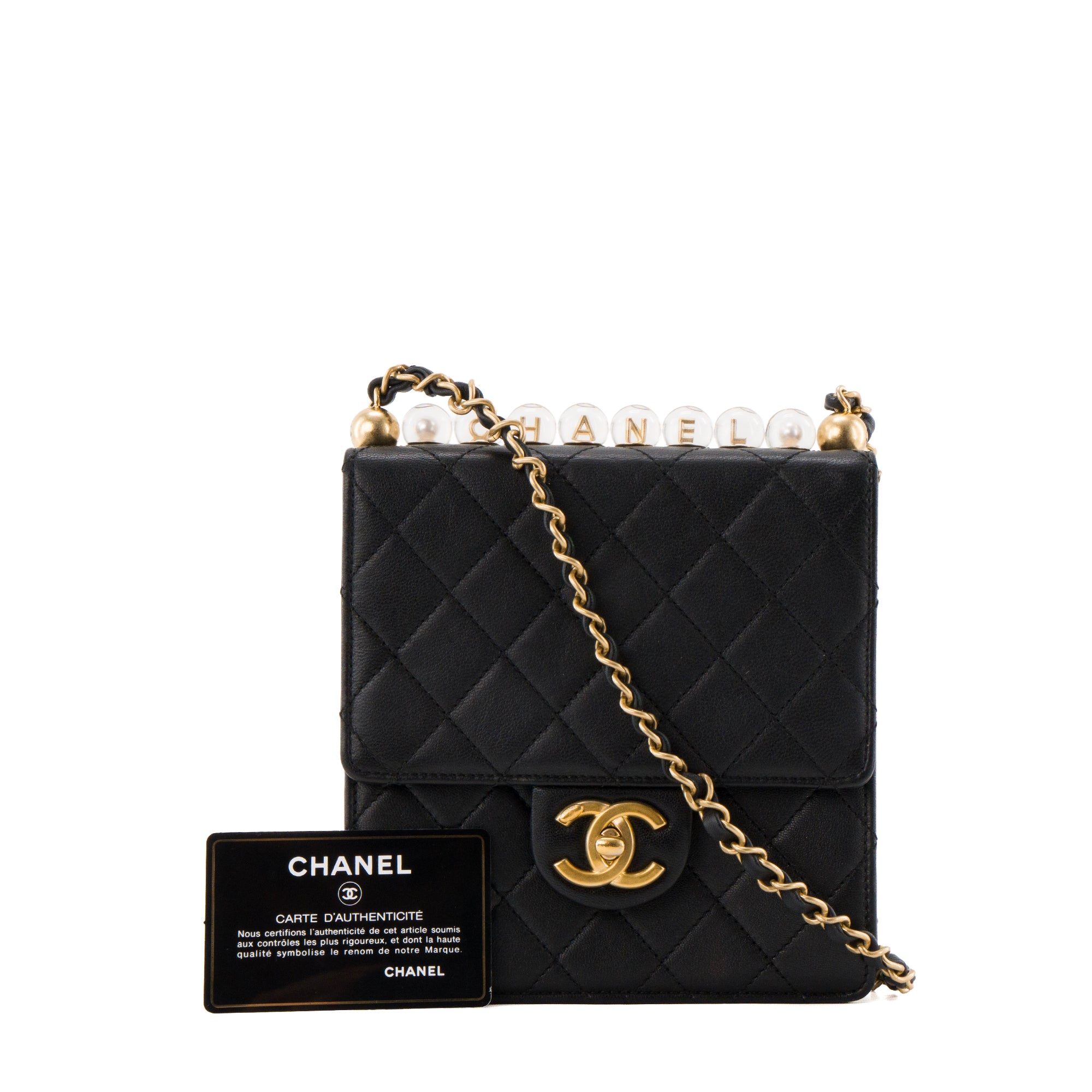 CHANEL - Sac à bandoulière Chic Pearls Chanel en cuir lisse noir édition limitée