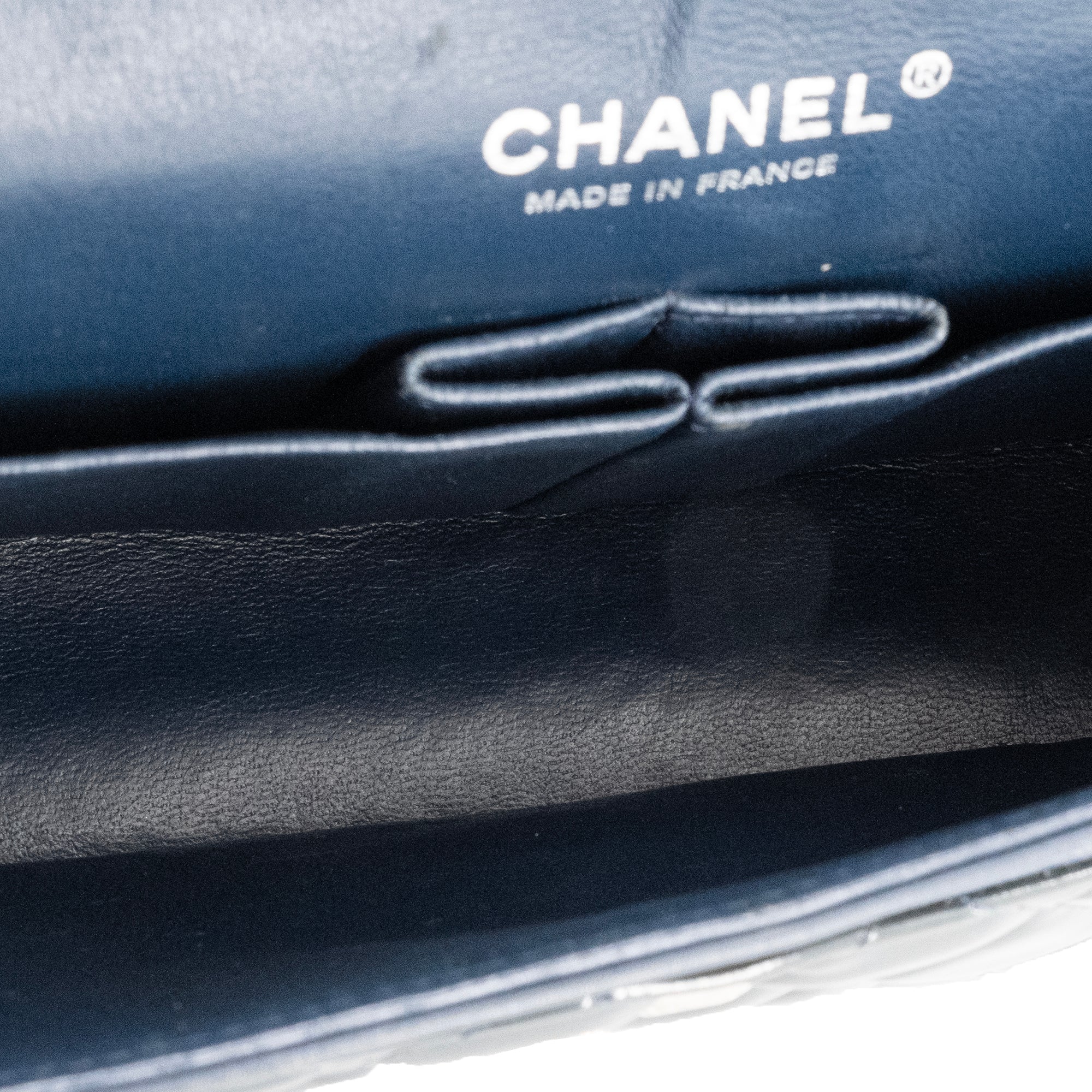 CHANEL - Sac à bandoulière Classique/Timeless 11.12 Chanel en cuir verni vert