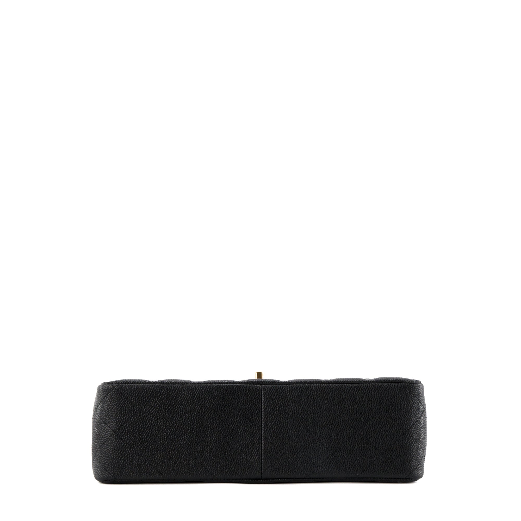 CHANEL - Sac à bandoulière Classique/Timeless Jumbo Chanel en cuir caviar noir