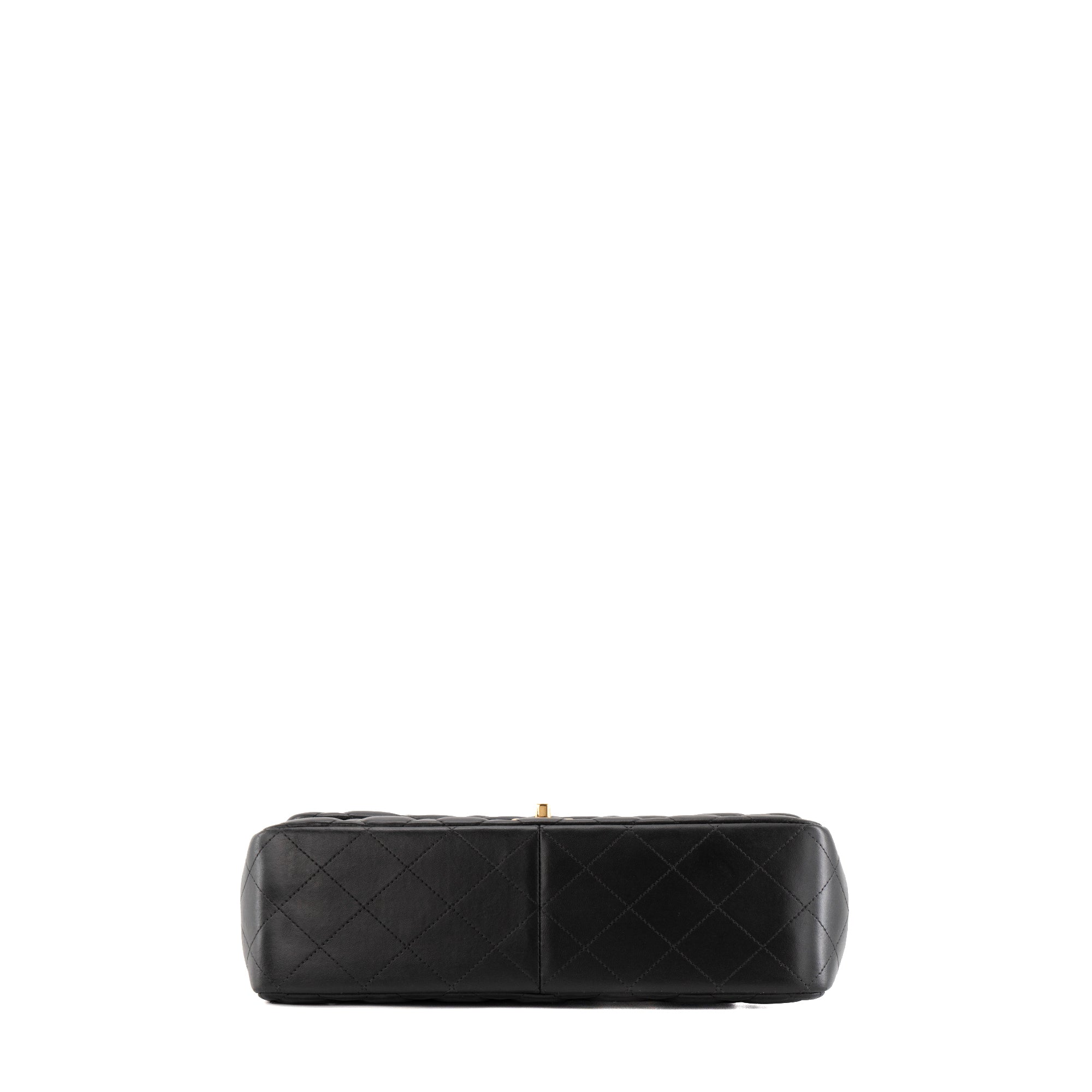 CHANEL - Sac à bandoulière Classique/Timeless Jumbo Chanel en cuir lisse noir
