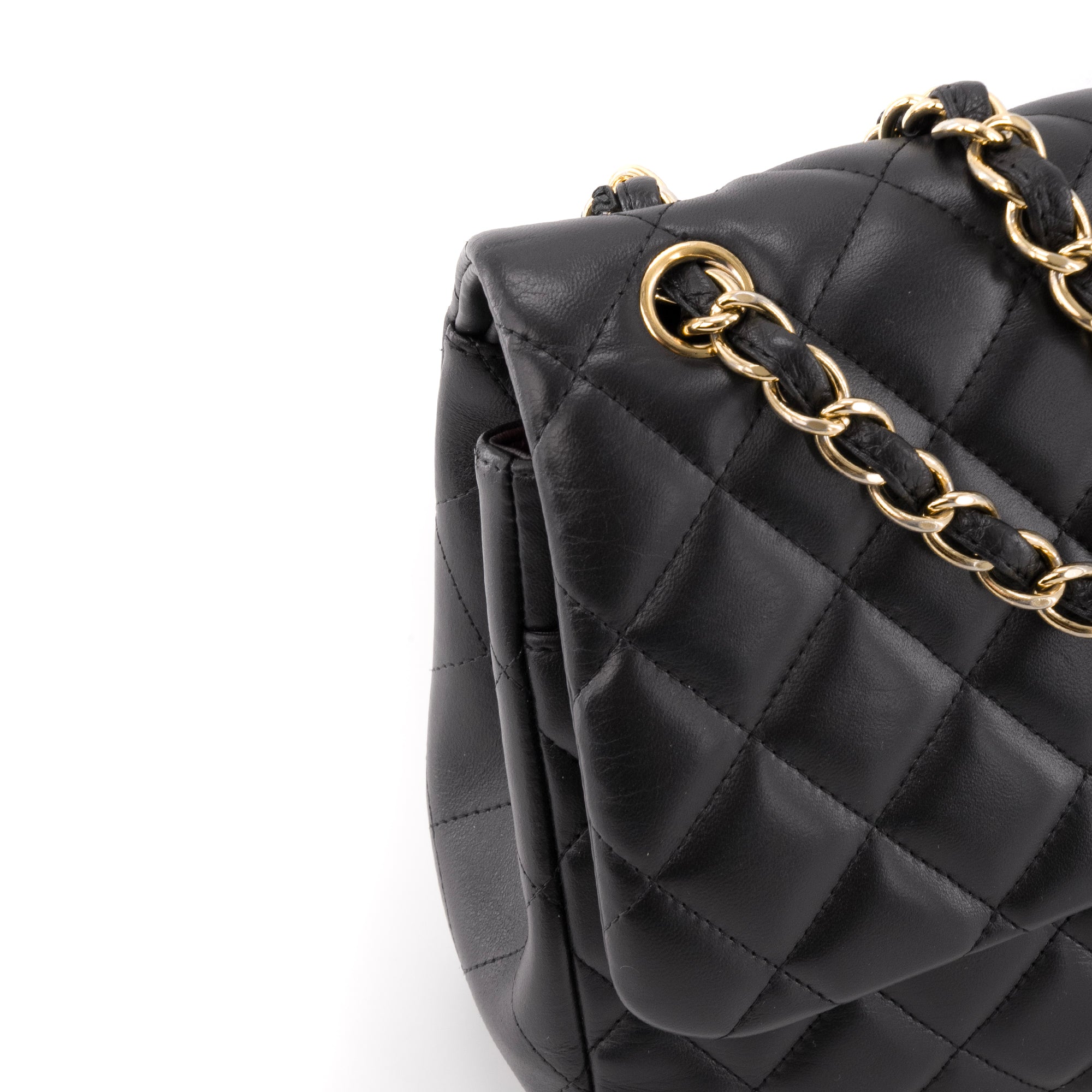 CHANEL - Sac à bandoulière Classique/Timeless Jumbo Chanel en cuir lisse noir