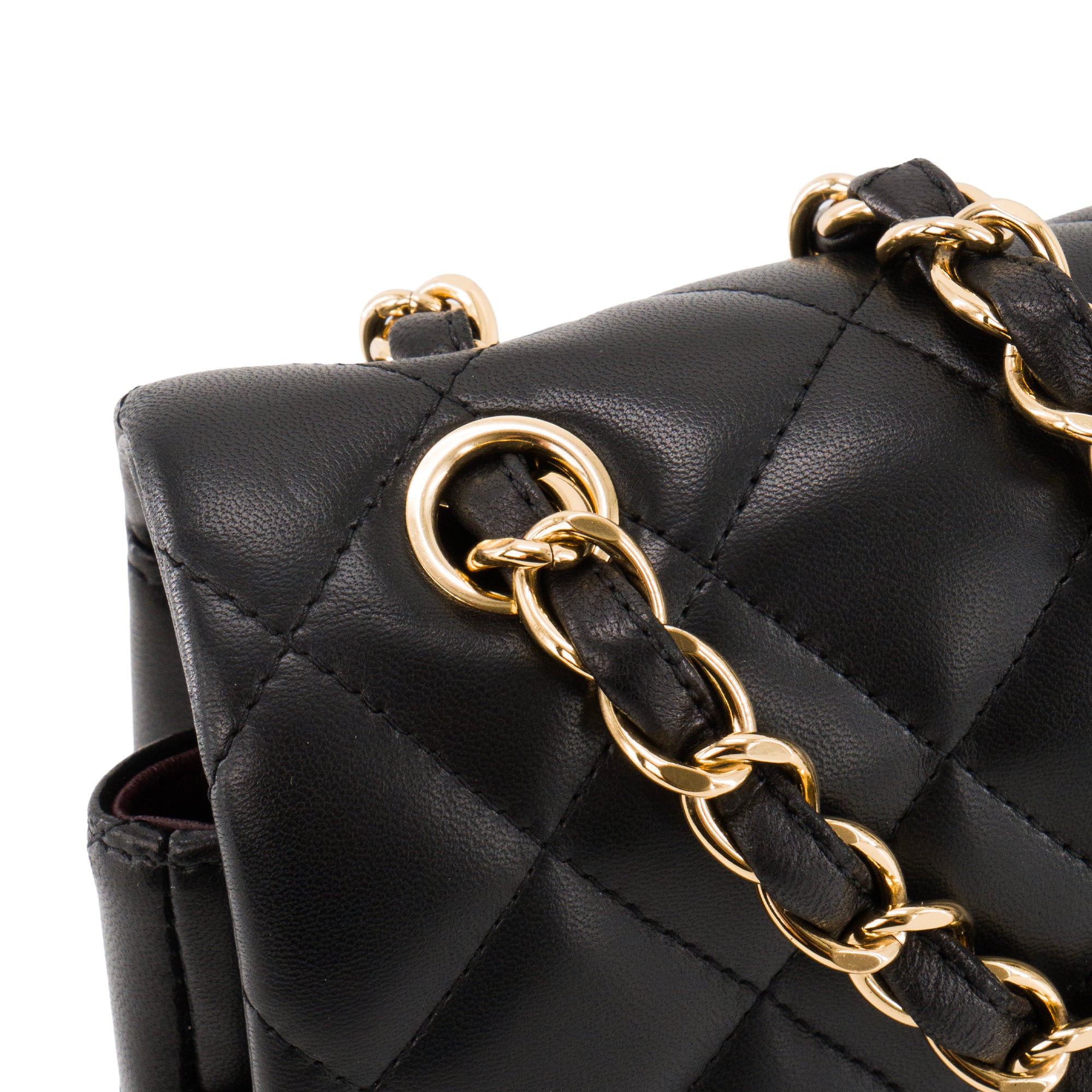 CHANEL - Sac à bandoulière Classique/Timeless Jumbo Chanel en cuir lisse noir