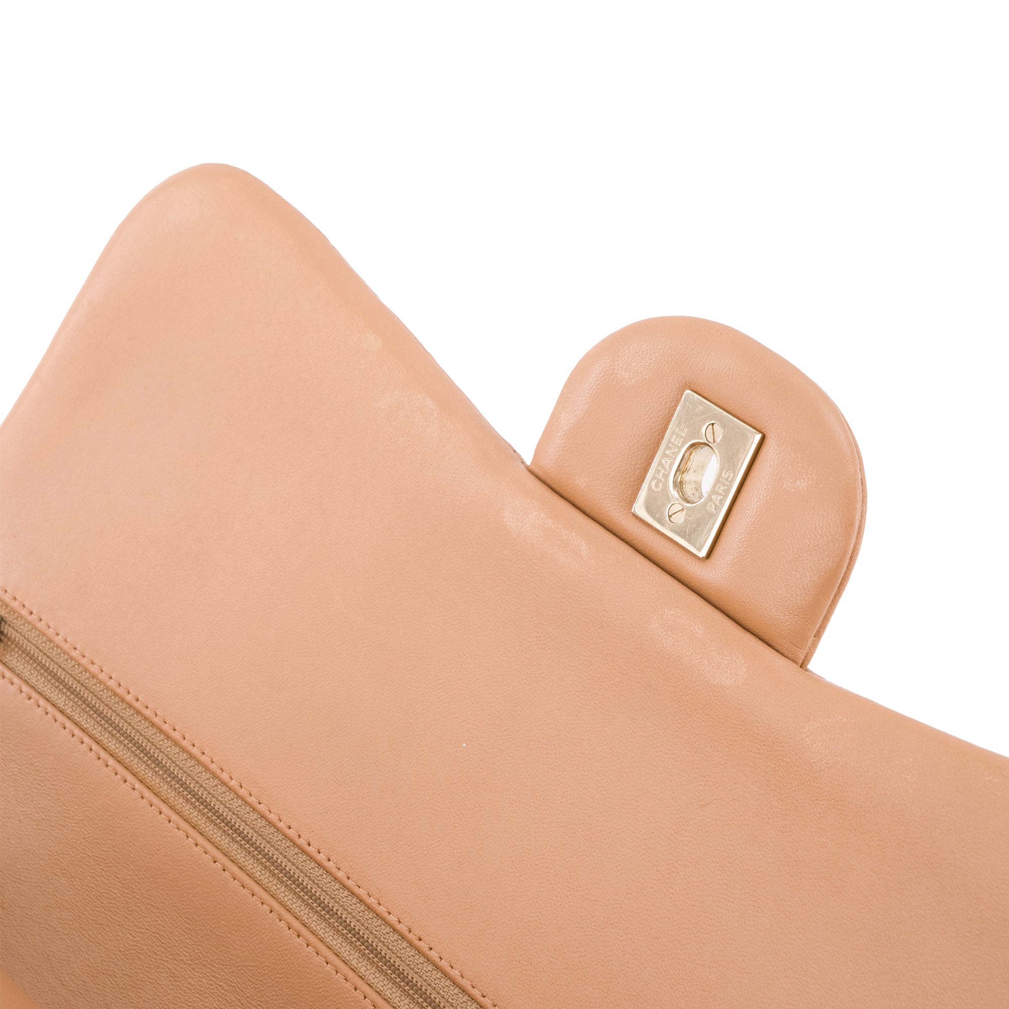 CHANEL - Sac à bandoulière Classique/Timeless Jumbo Chanel en cuir marron