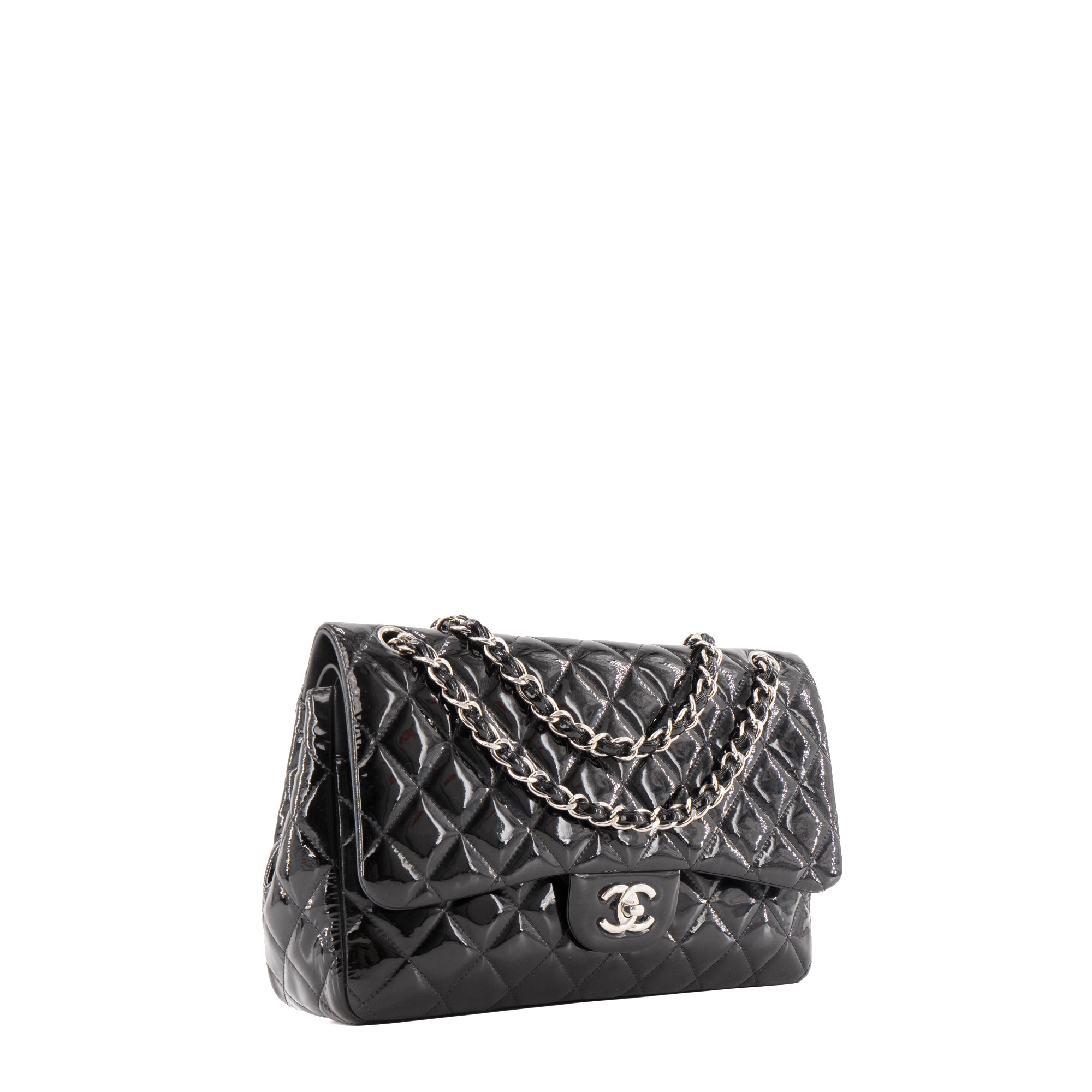 CHANEL - Sac à bandoulière Classique/Timeless Jumbo Chanel en cuir verni noir