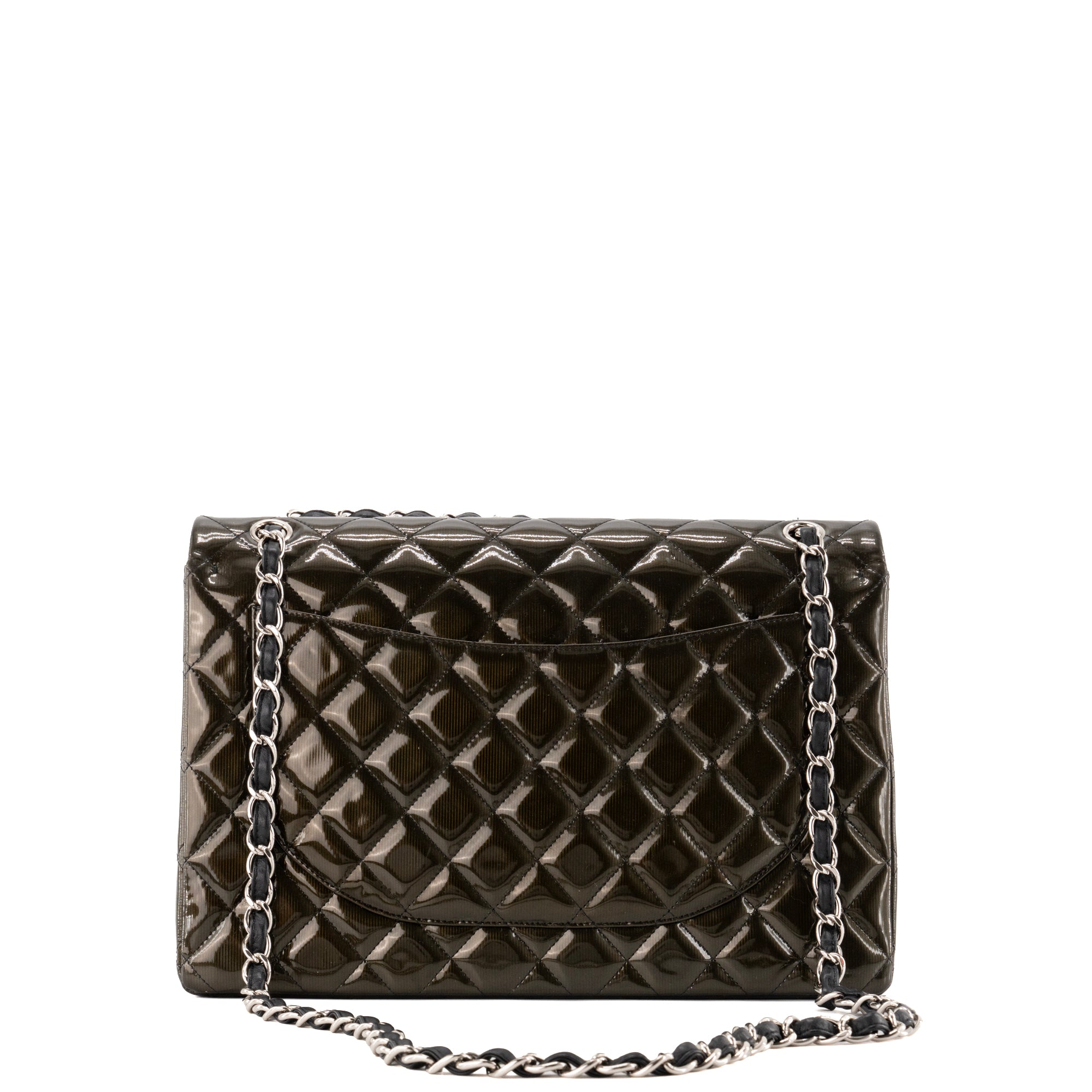 CHANEL - Sac à bandoulière Classique/Timeless Maxi Jumbo Chanel en cuir verni kaki