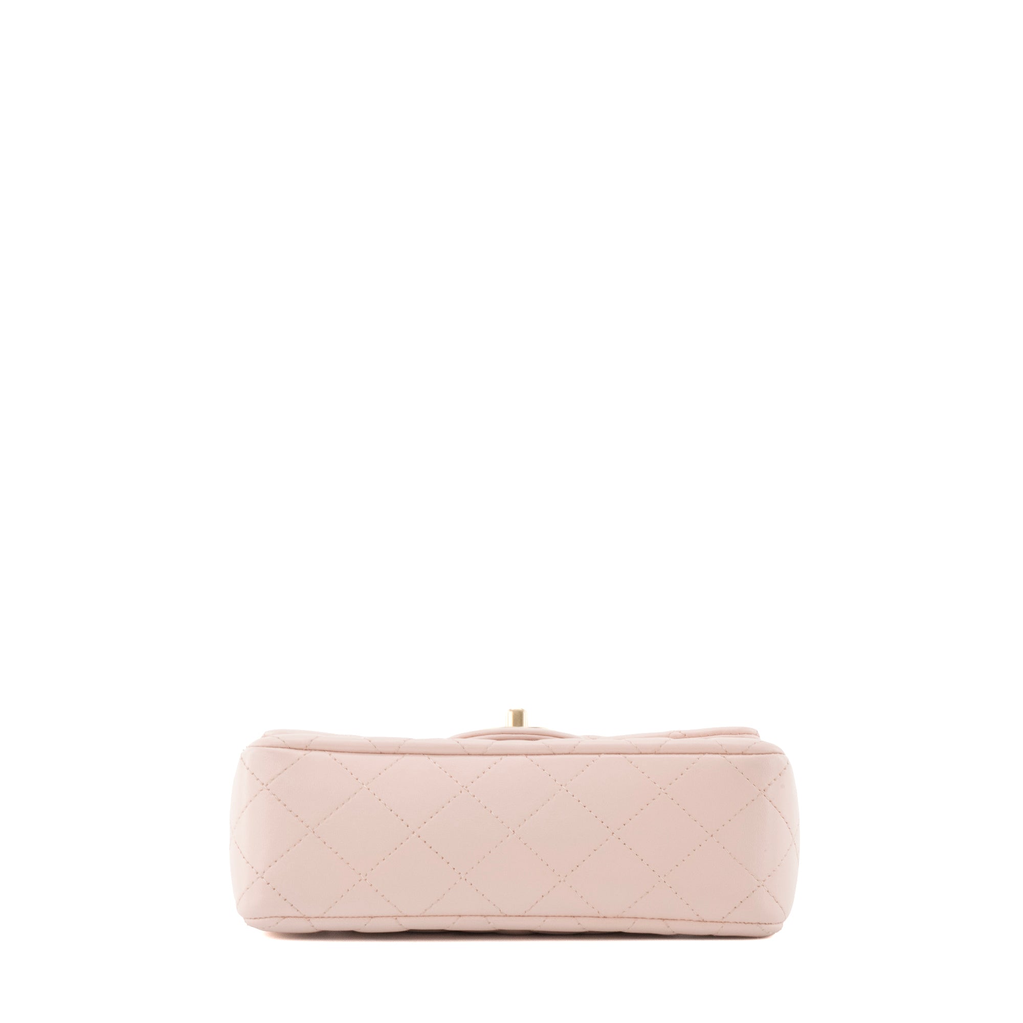CHANEL - Classic: Timeless Mini rectangle Chanel shoulder bag in pale pink smooth leather