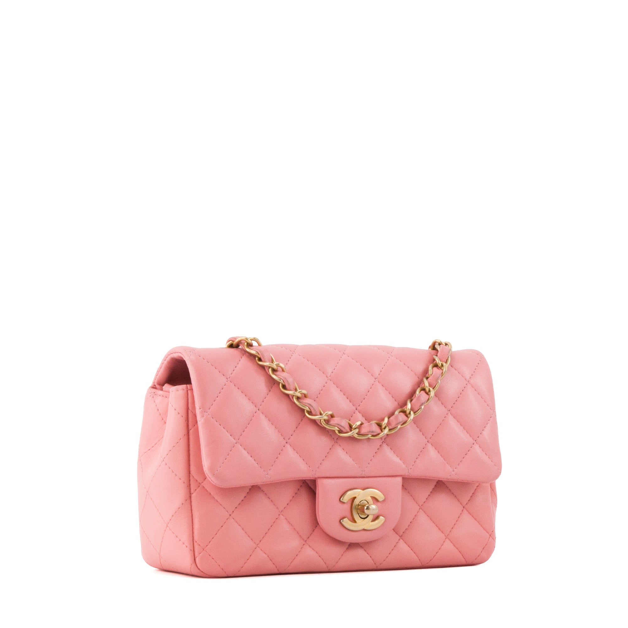 CHANEL - Sac à bandoulière Classique/Timeless Mini Rectangle Chanel en cuir lisse rose
