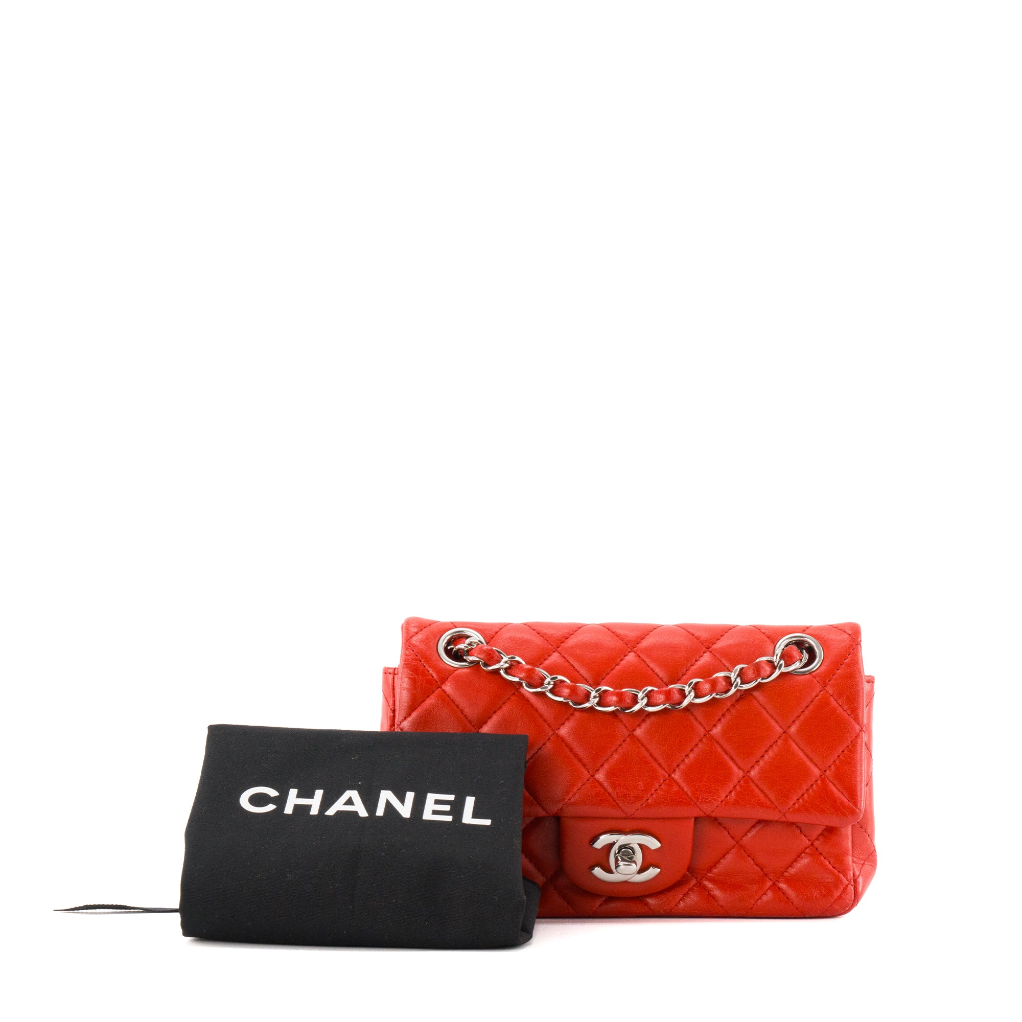 CHANEL - Sac à bandoulière Classique/Timeless Mini Rectangle Chanel en cuir lisse rouge