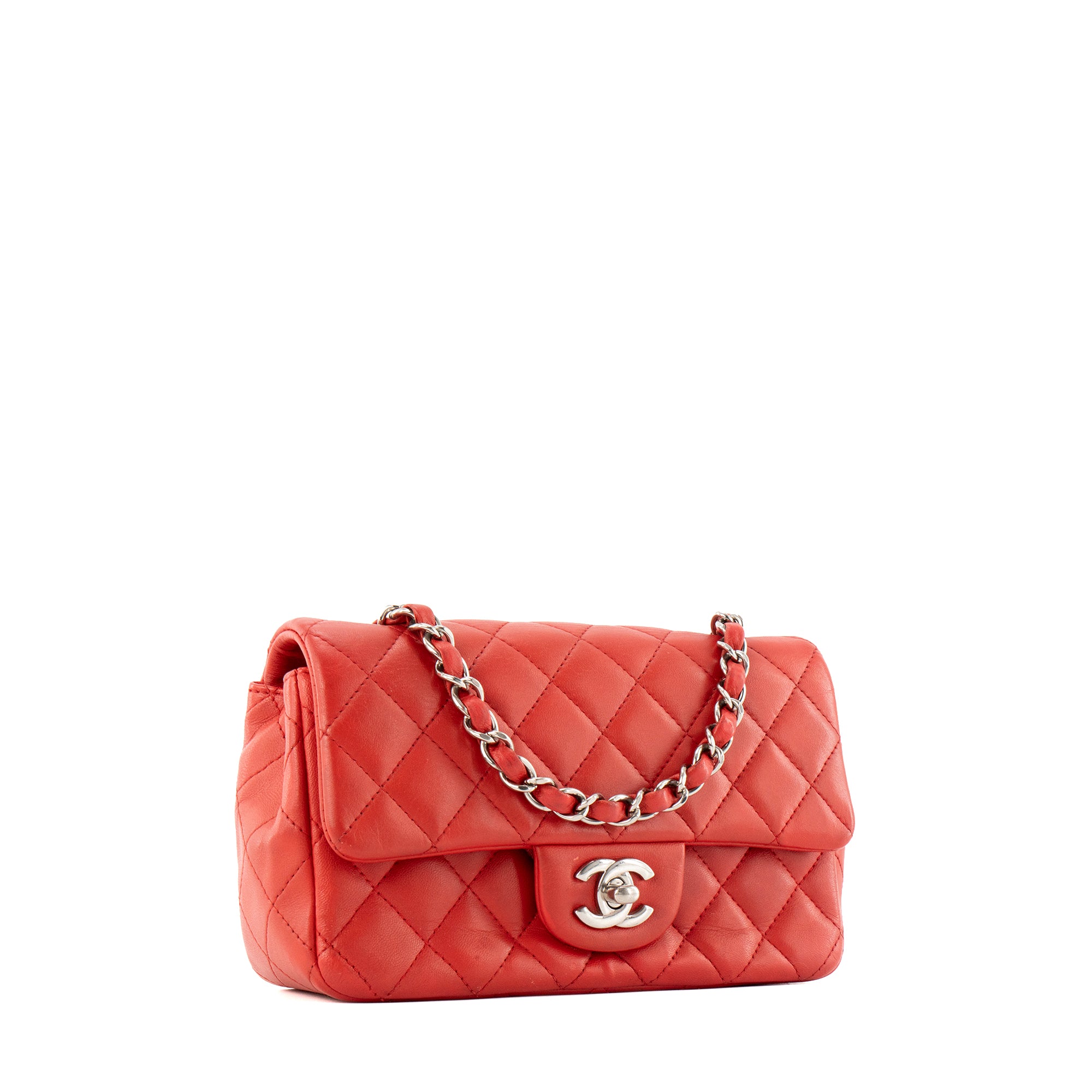 CHANEL - Sac à bandoulière Classique/Timeless Mini Rectangle Chanel en cuir lisse rouge