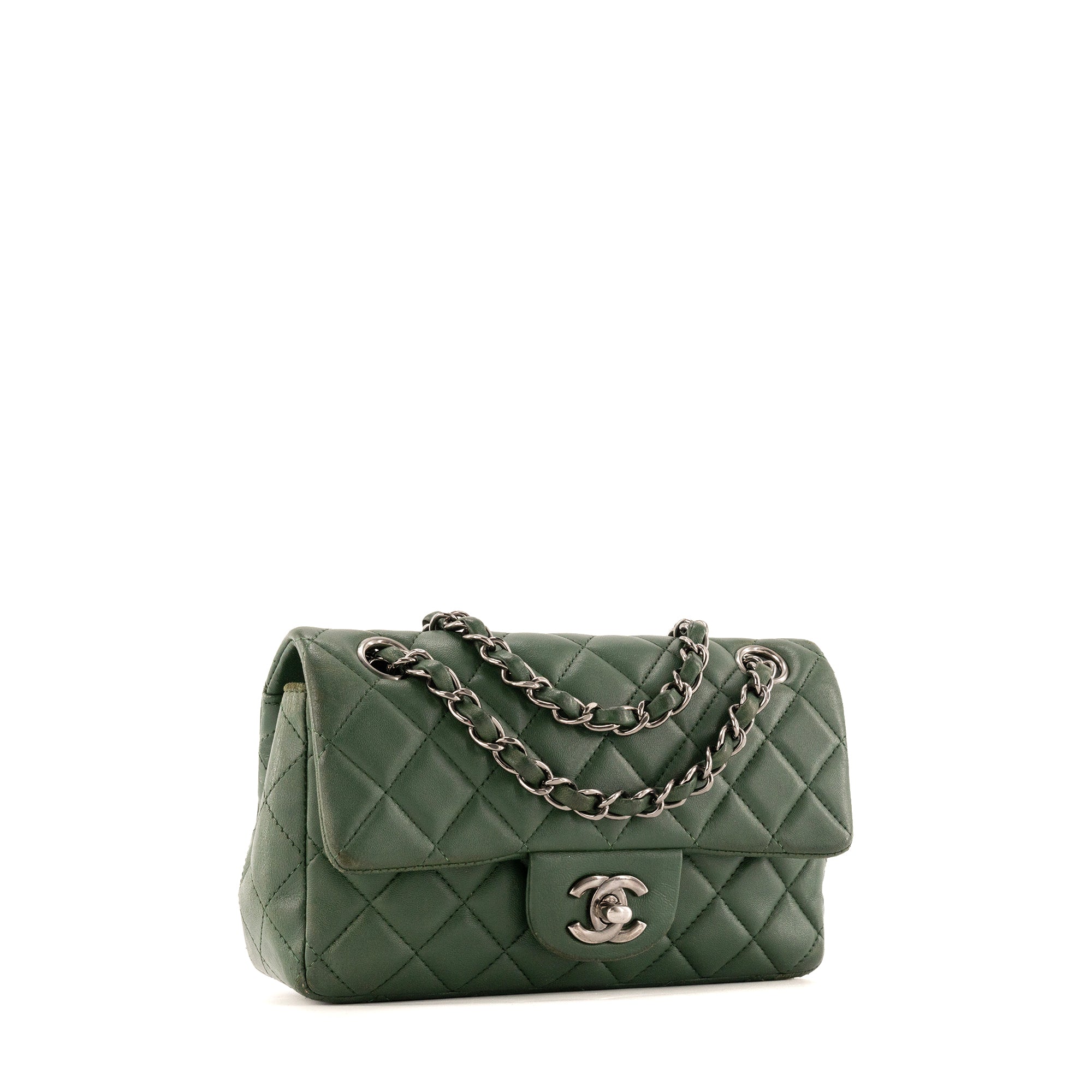 CHANEL - Sac à bandoulière Classique/Timeless Mini Rectangle Chanel en cuir lisse vert