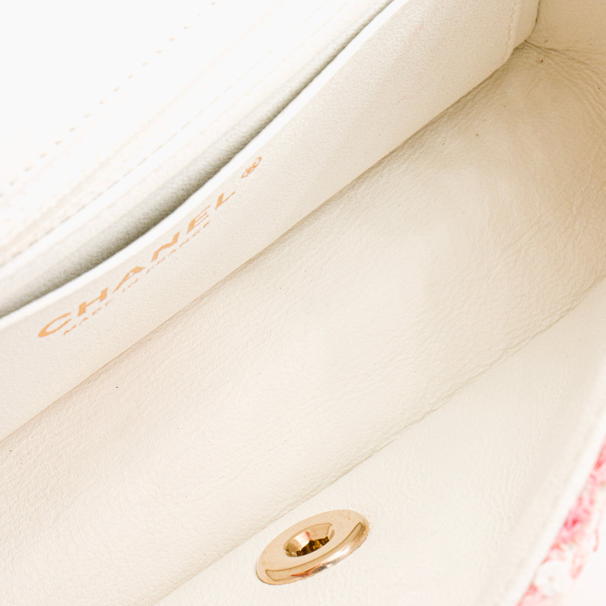 CHANEL - Sac à bandoulière Classique/Timeless Mini Rectangle Chanel en tweed rose, orange et sequins