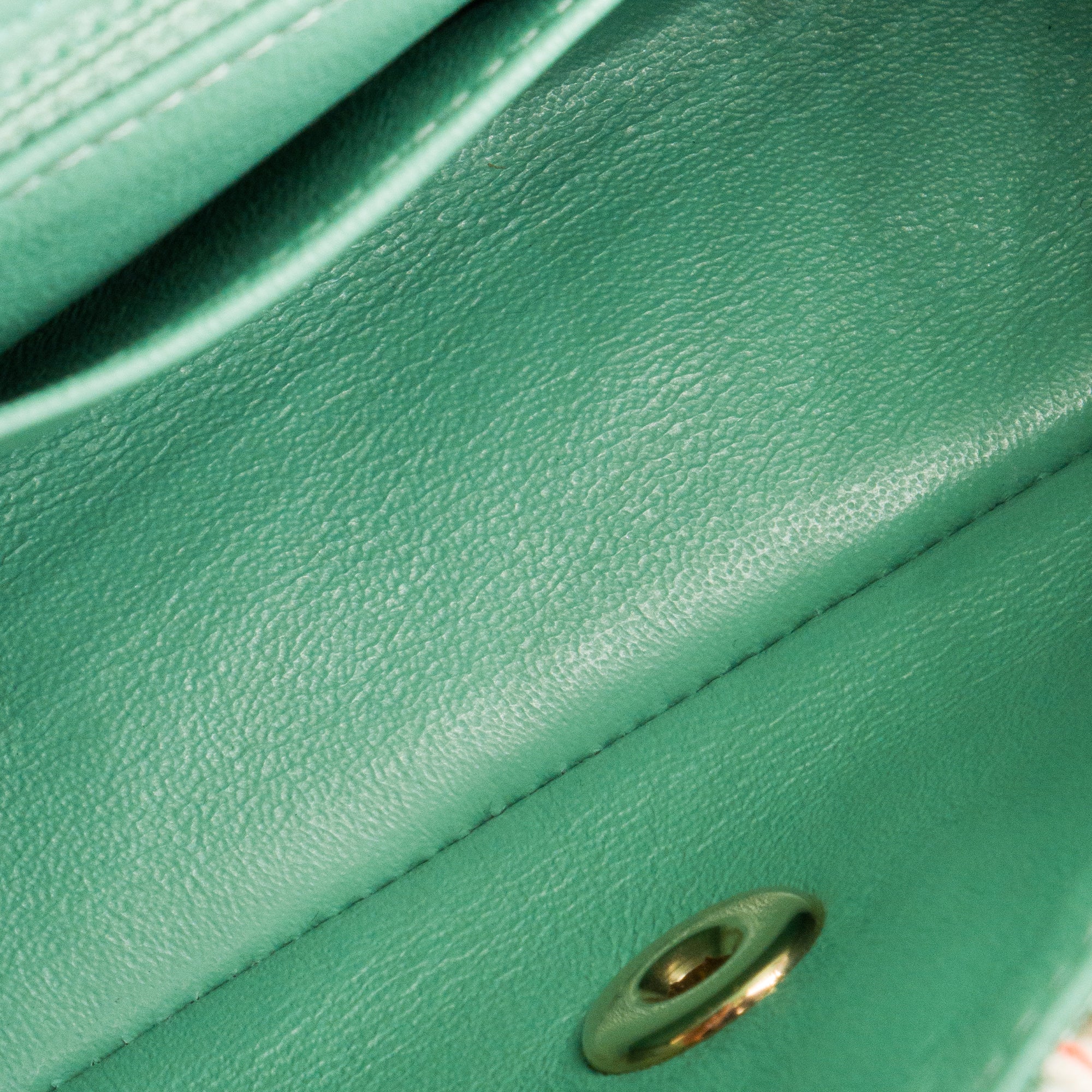 CHANEL - Sac à bandoulière Classique/Timeless Mini Rectangle Chanel en tweed turquoise et orange