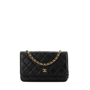 CHANEL - Sac à bandoulière Wallet On Chain Classique/Timeless Chanel en cuir lisse noir