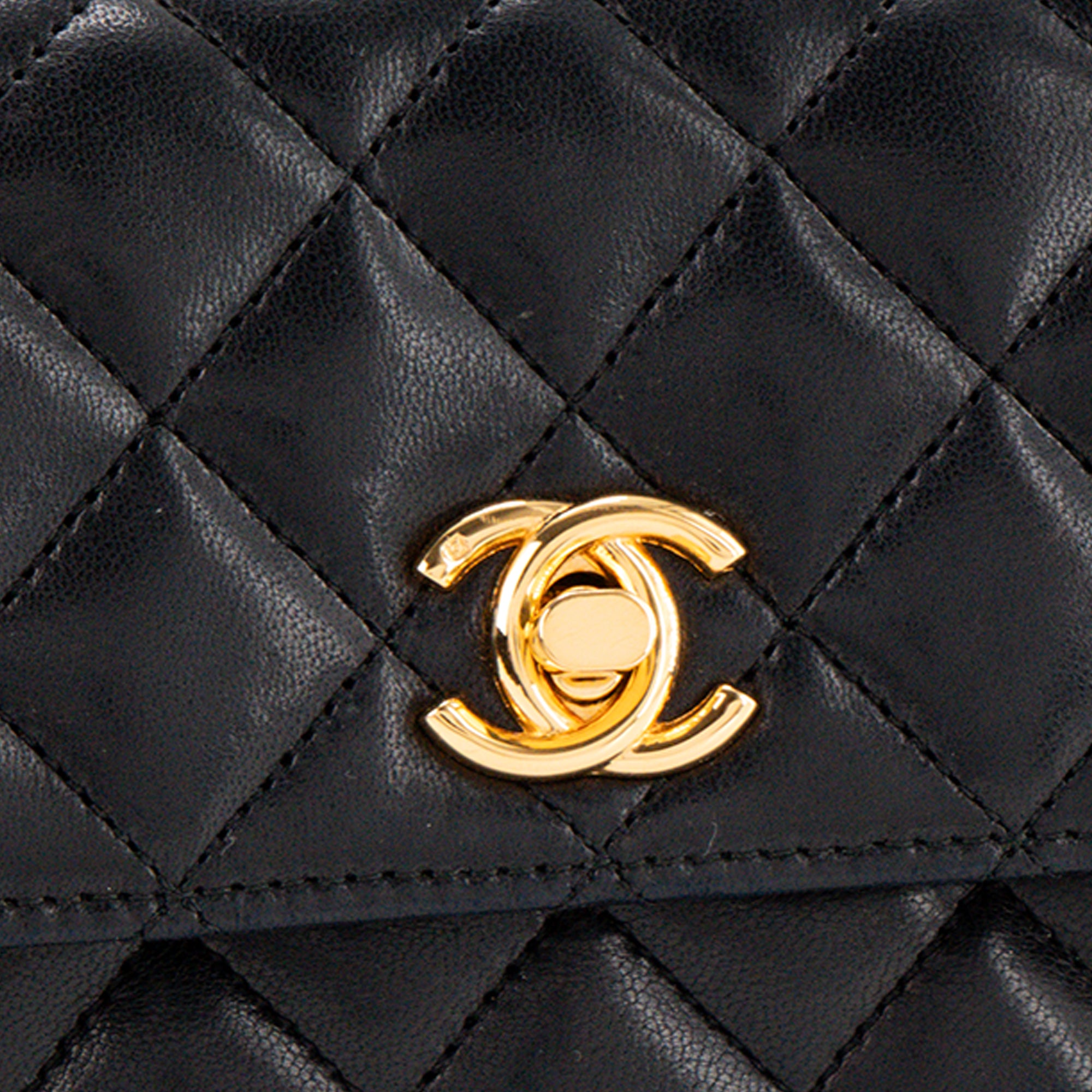 CHANEL - Vintage WOC shoulder bag