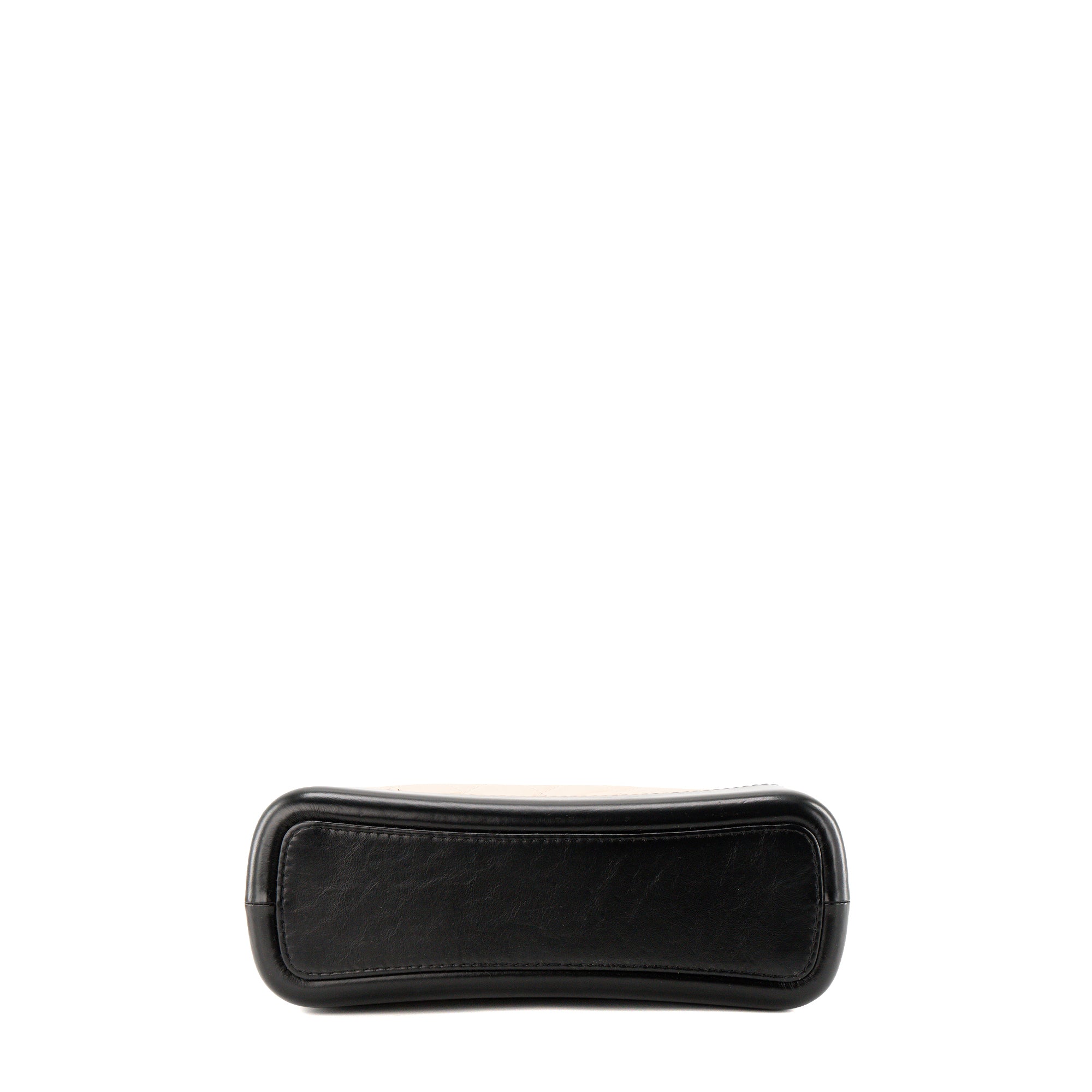 CHANEL - Sac à bandoulière Gabrielle Large Chanel en cuir froissé beige et cuir lisse noir