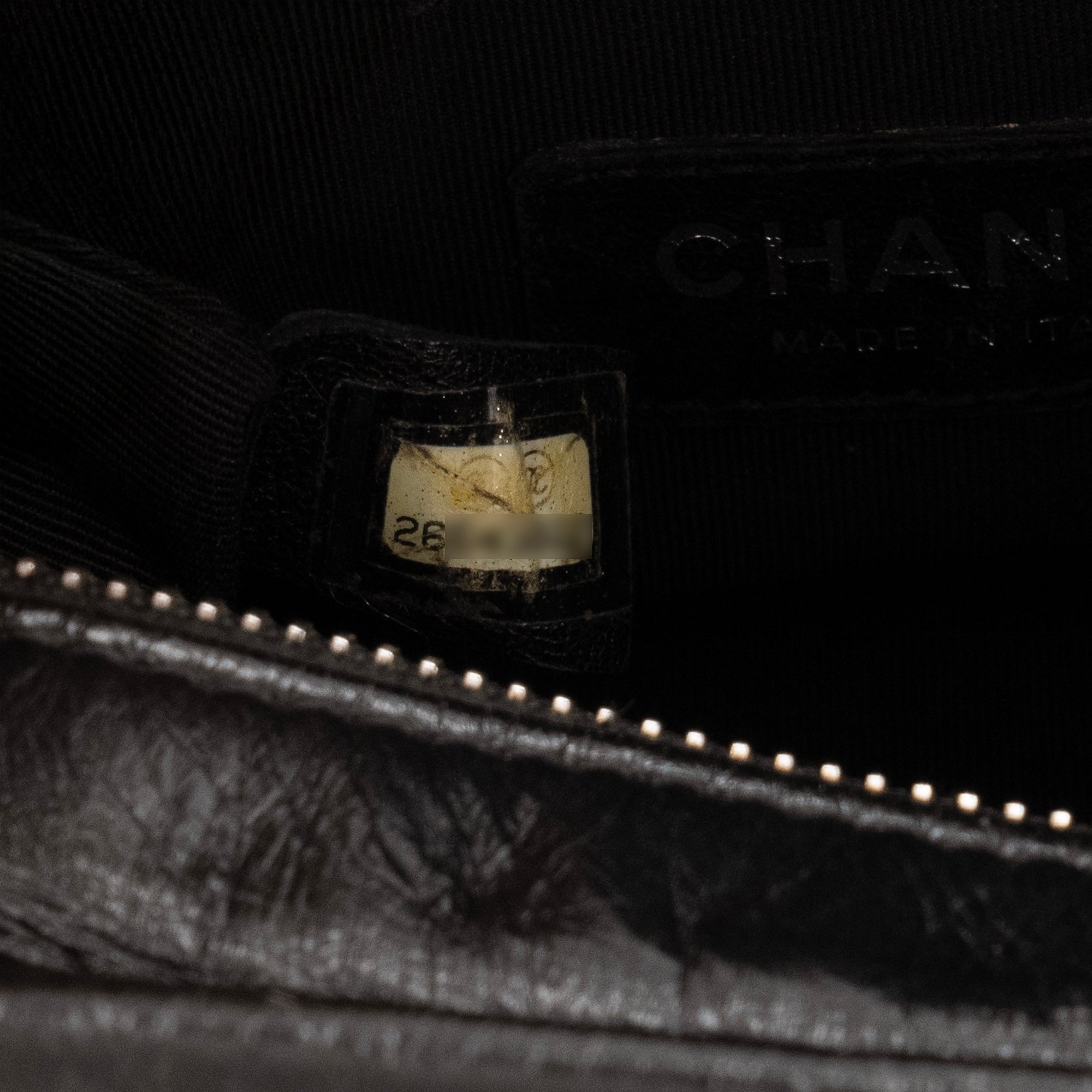 CHANEL - Sac à bandoulière Gabrielle mini Chanel en cuir mordoré et noir