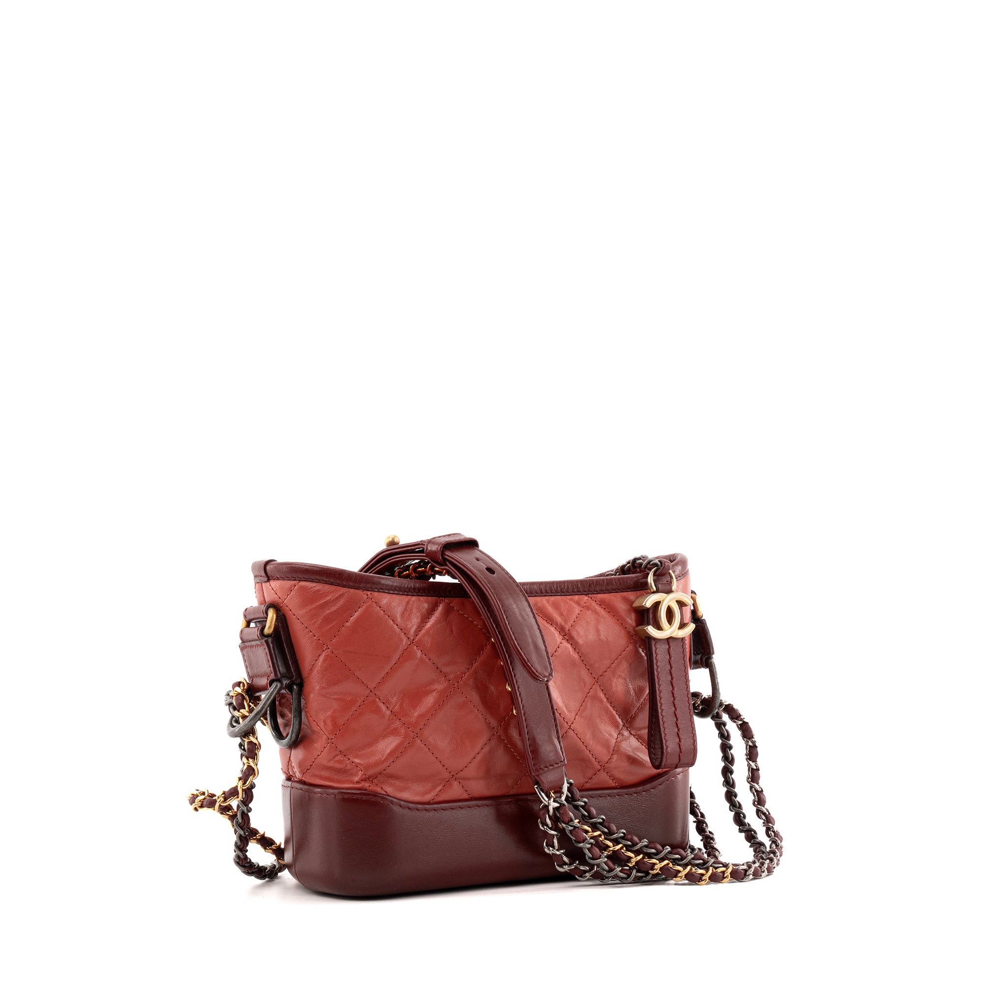 CHANEL - Sac à bandoulière Gabrielle mini Chanel en cuir rose et bordeaux