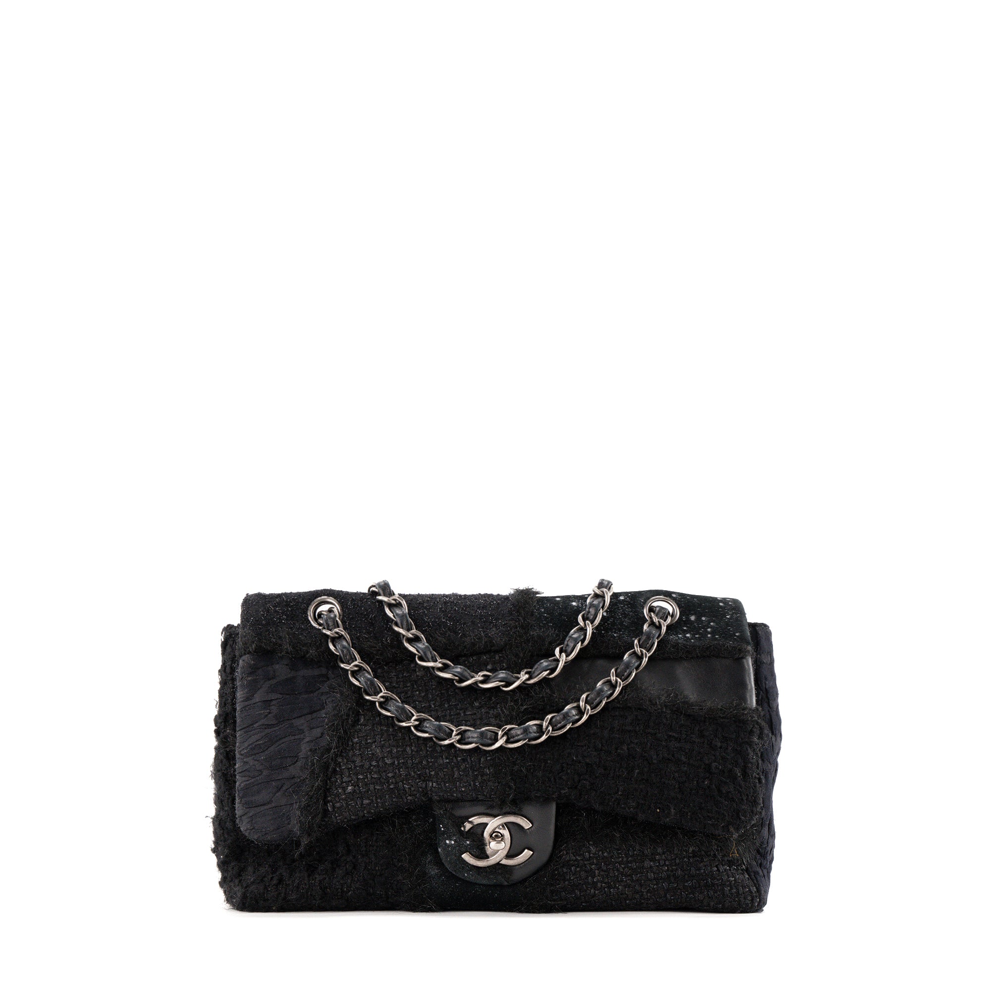 CHANEL - Sac à bandoulière Jumbo Classique/Timeless Chanel en patchwork noir édition limitée